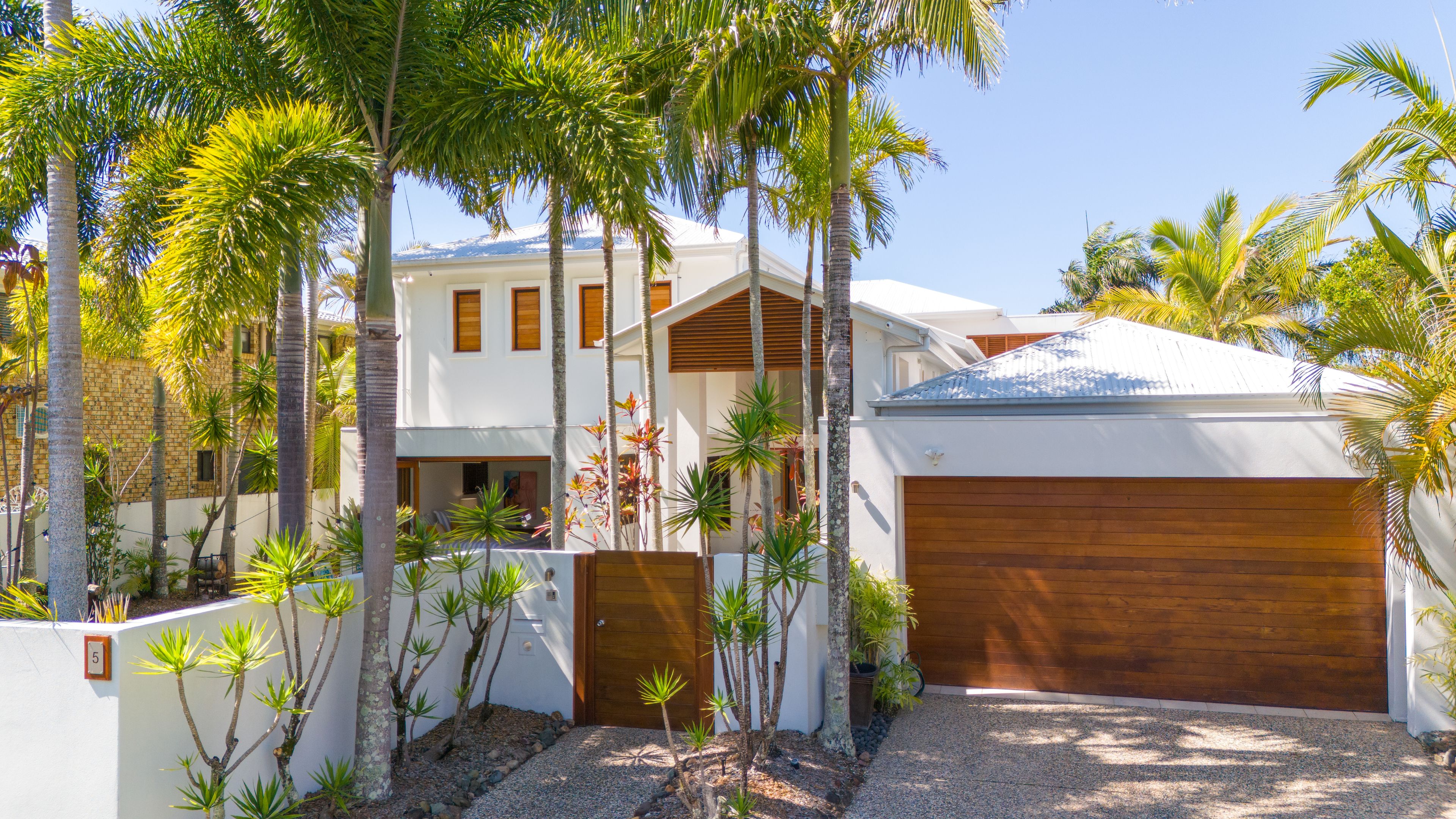 5 Moondarra Crescent, Mooloolaba QLD 4557