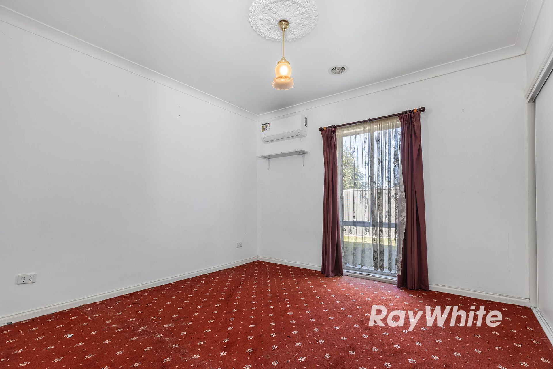 1 Winbi Avenue — photo 11 of 27