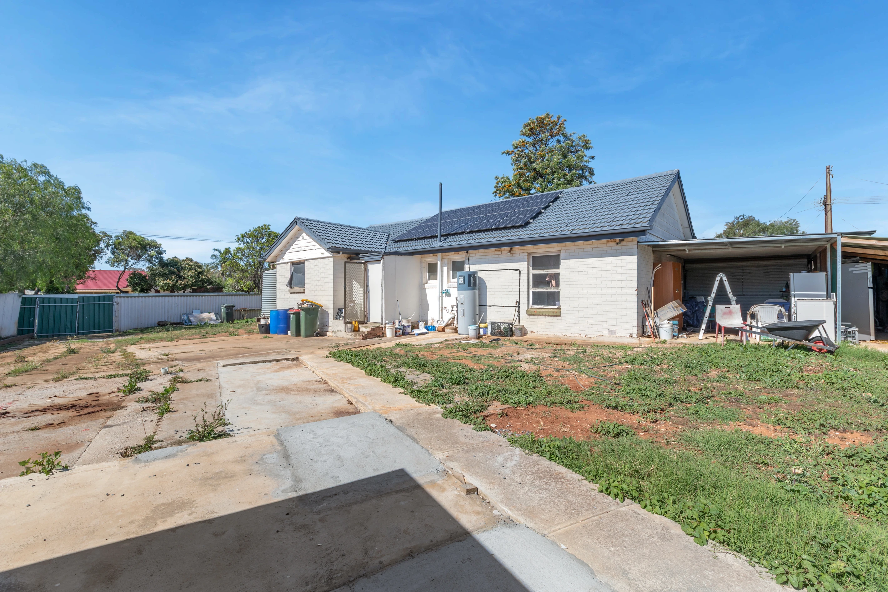 11 Edgecombe Road, Davoren Park, SA 5113