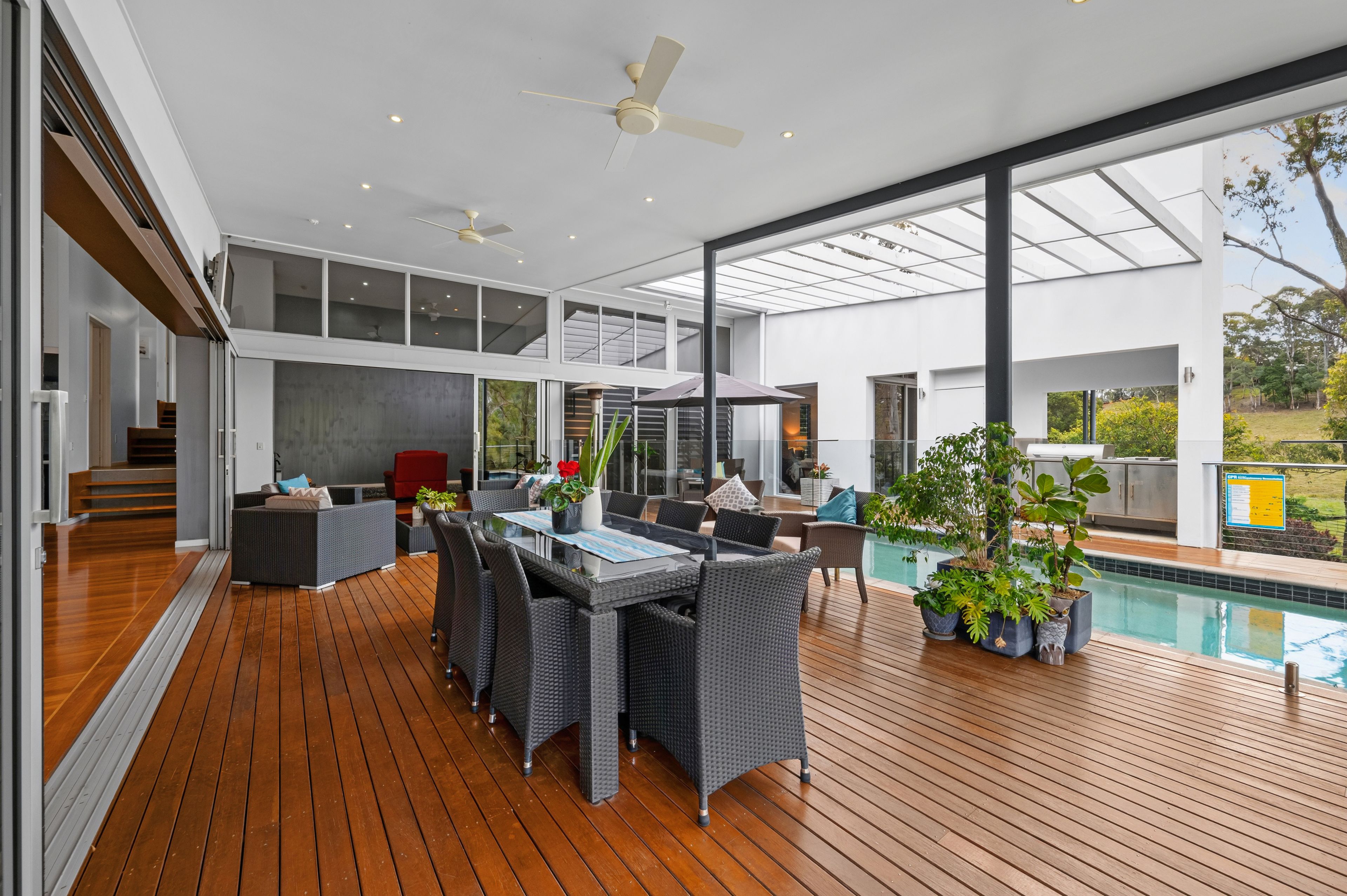 102 Oatlands Court, Wights Mountain, QLD 4520