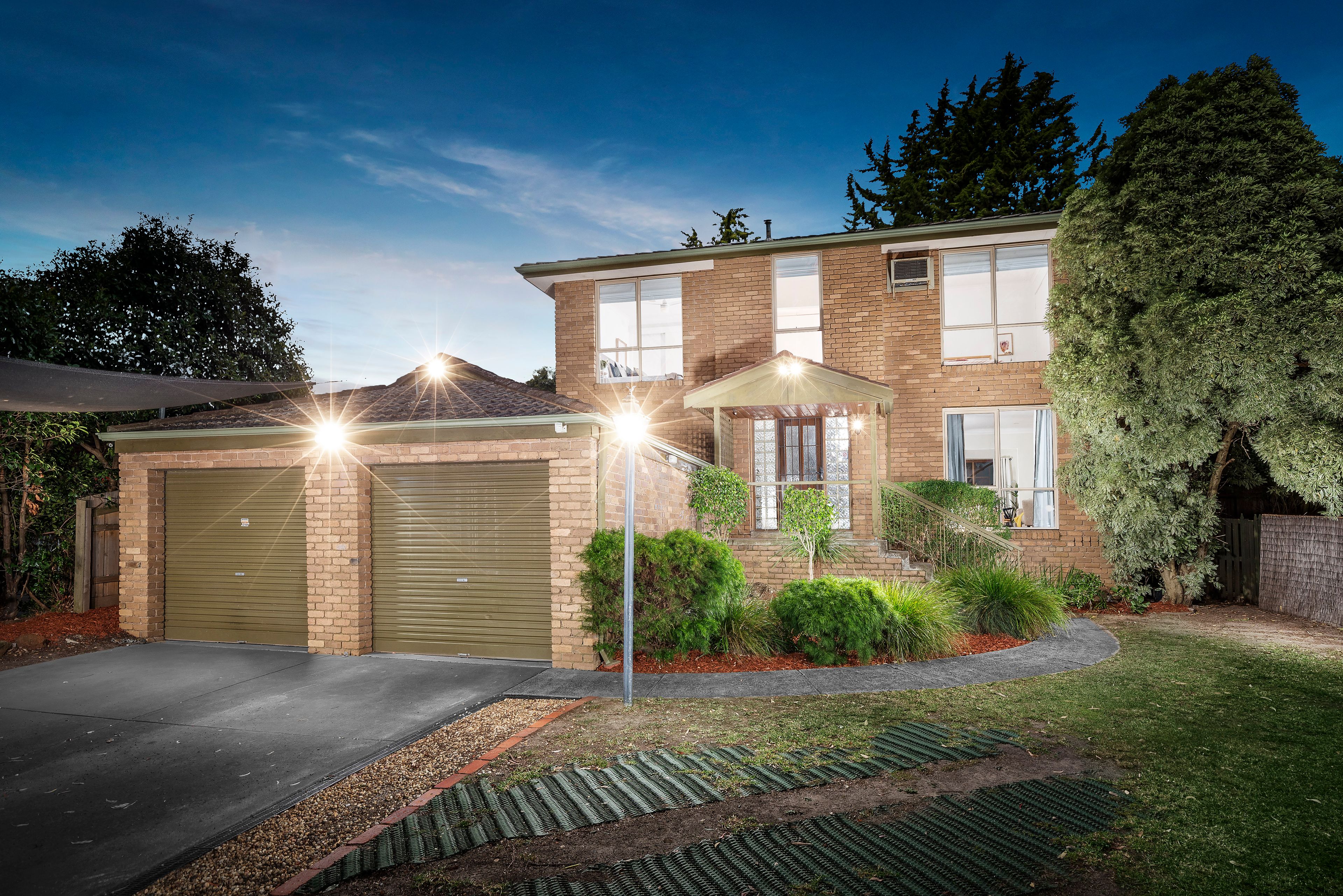 16 Smithfield Square, Wantirna VIC 3152