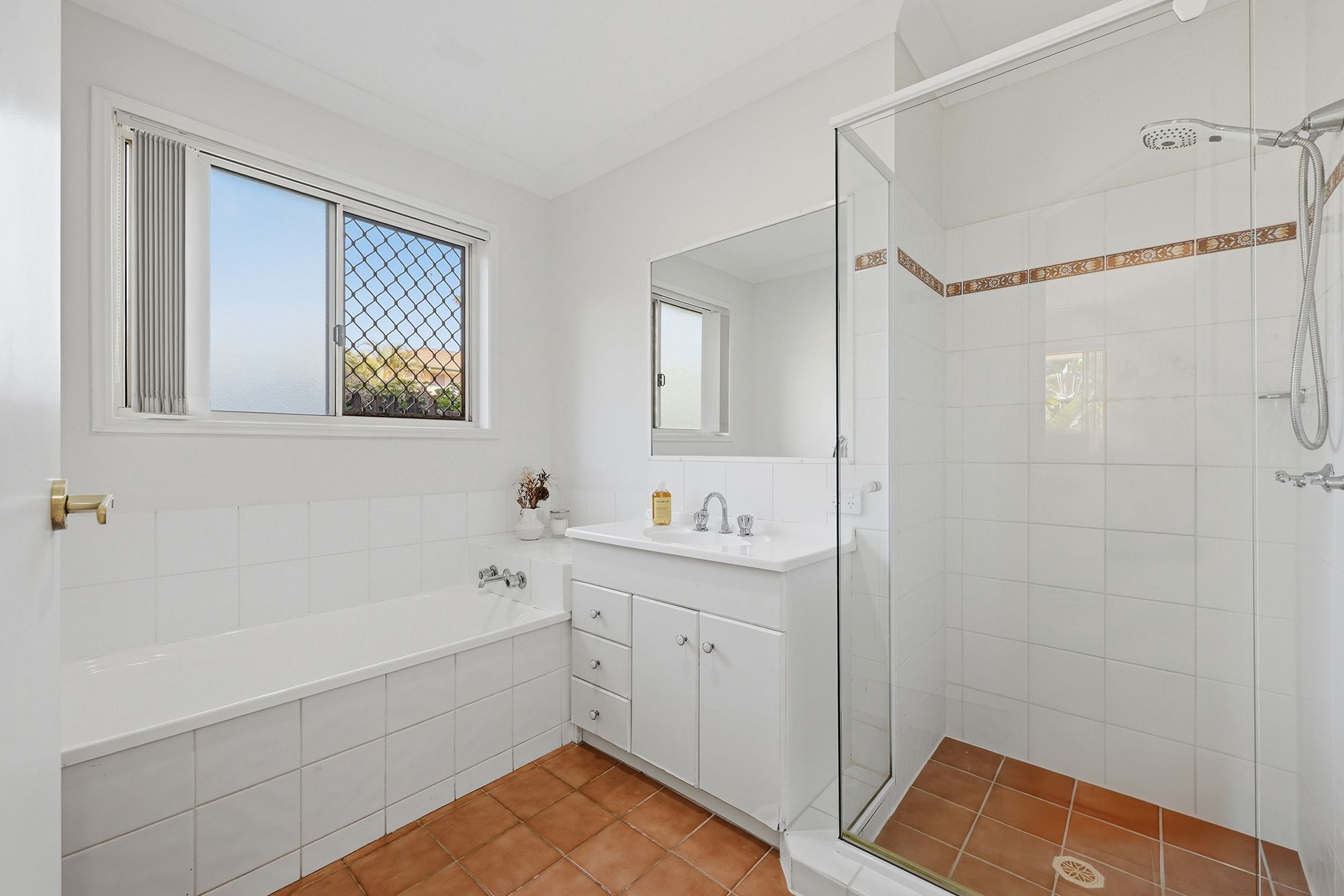 20/1 Bridgman Drive — photo 17 of 23