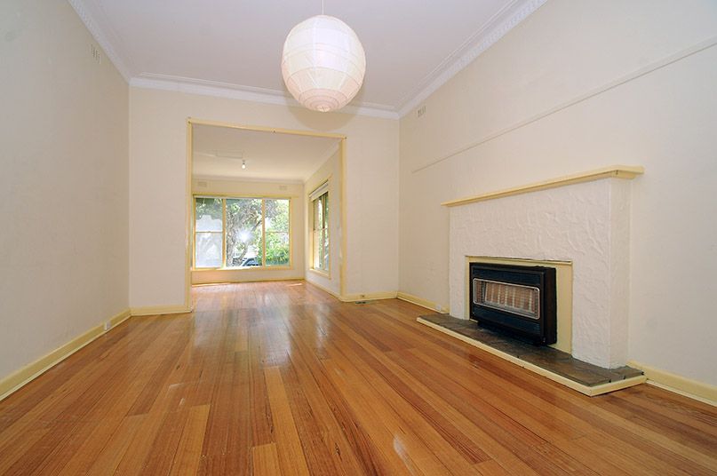 4 Summit Road, Frankston, VIC 3199