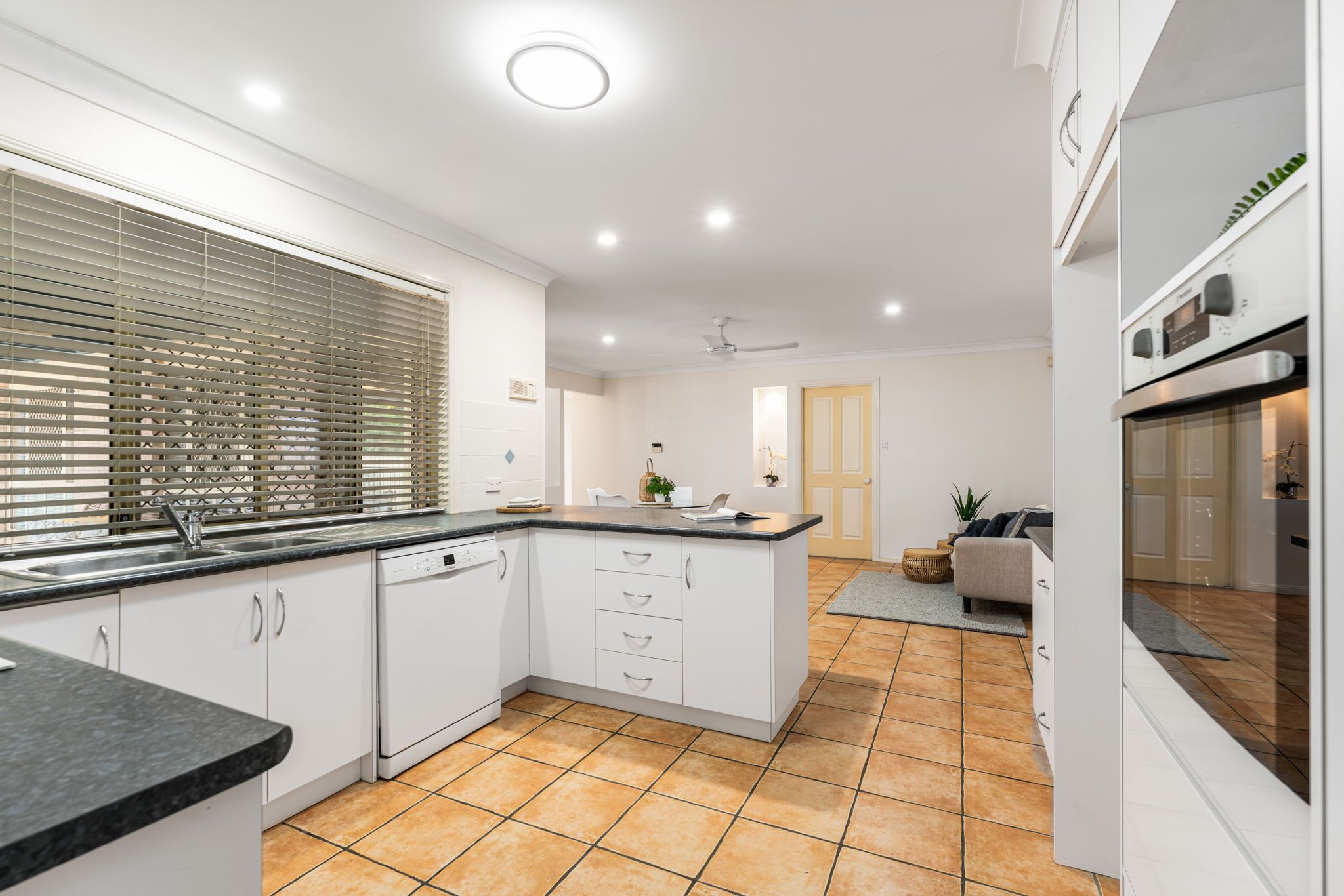 36 Prospect Street — photo 9 of 25