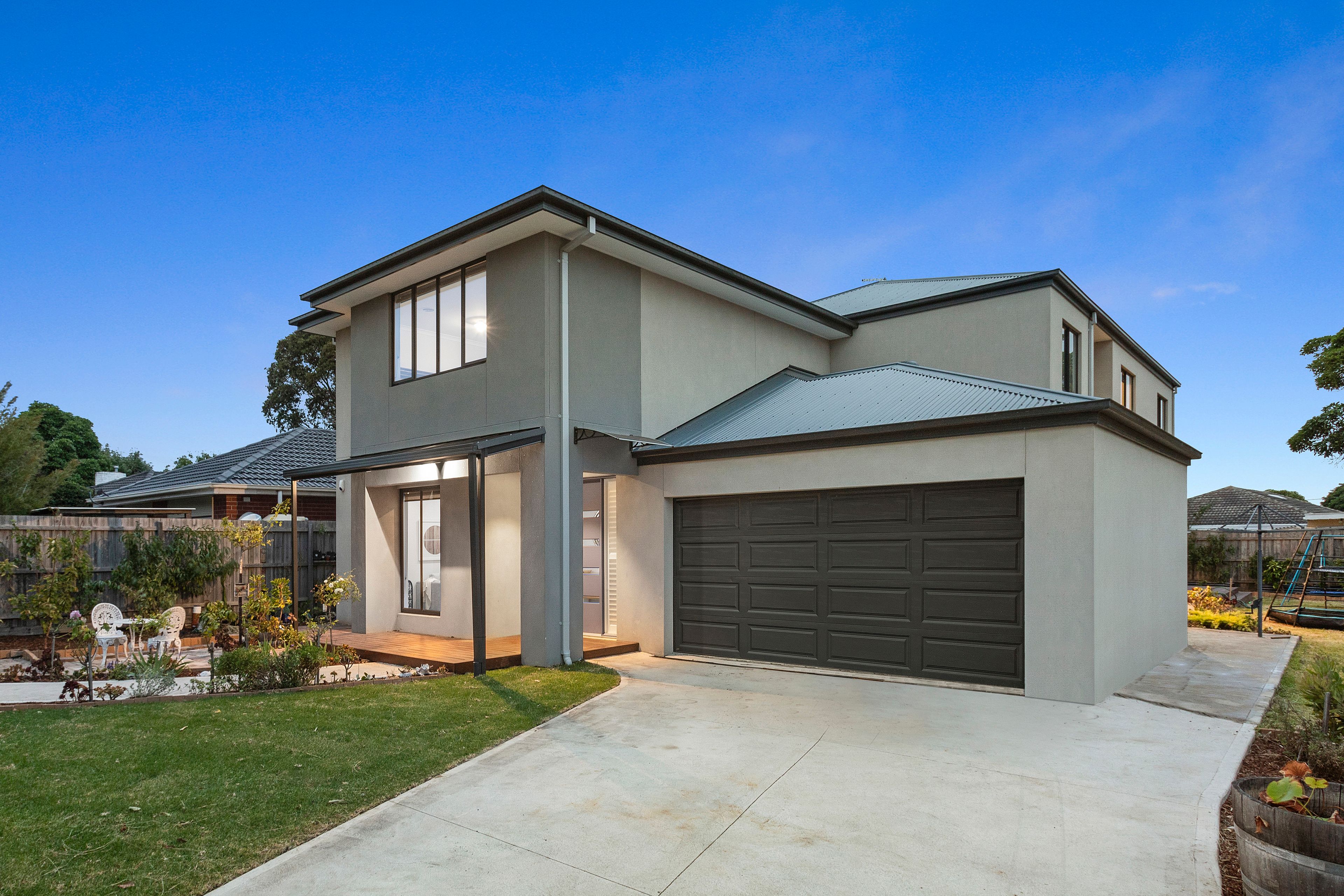 8 Farm Road, Cheltenham, VIC 3192