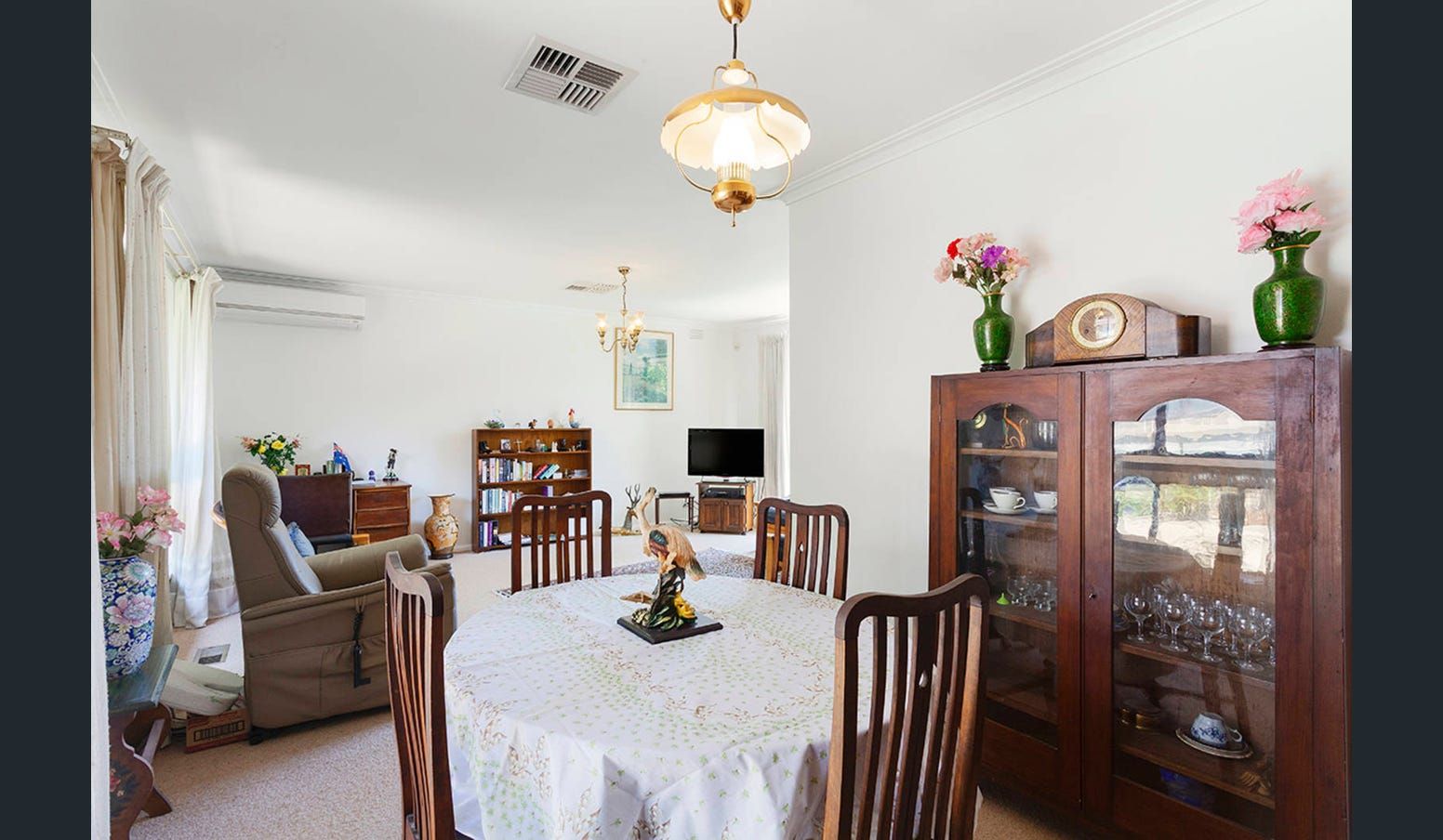 46 Blue Hills Avenue — photo 4 of 20