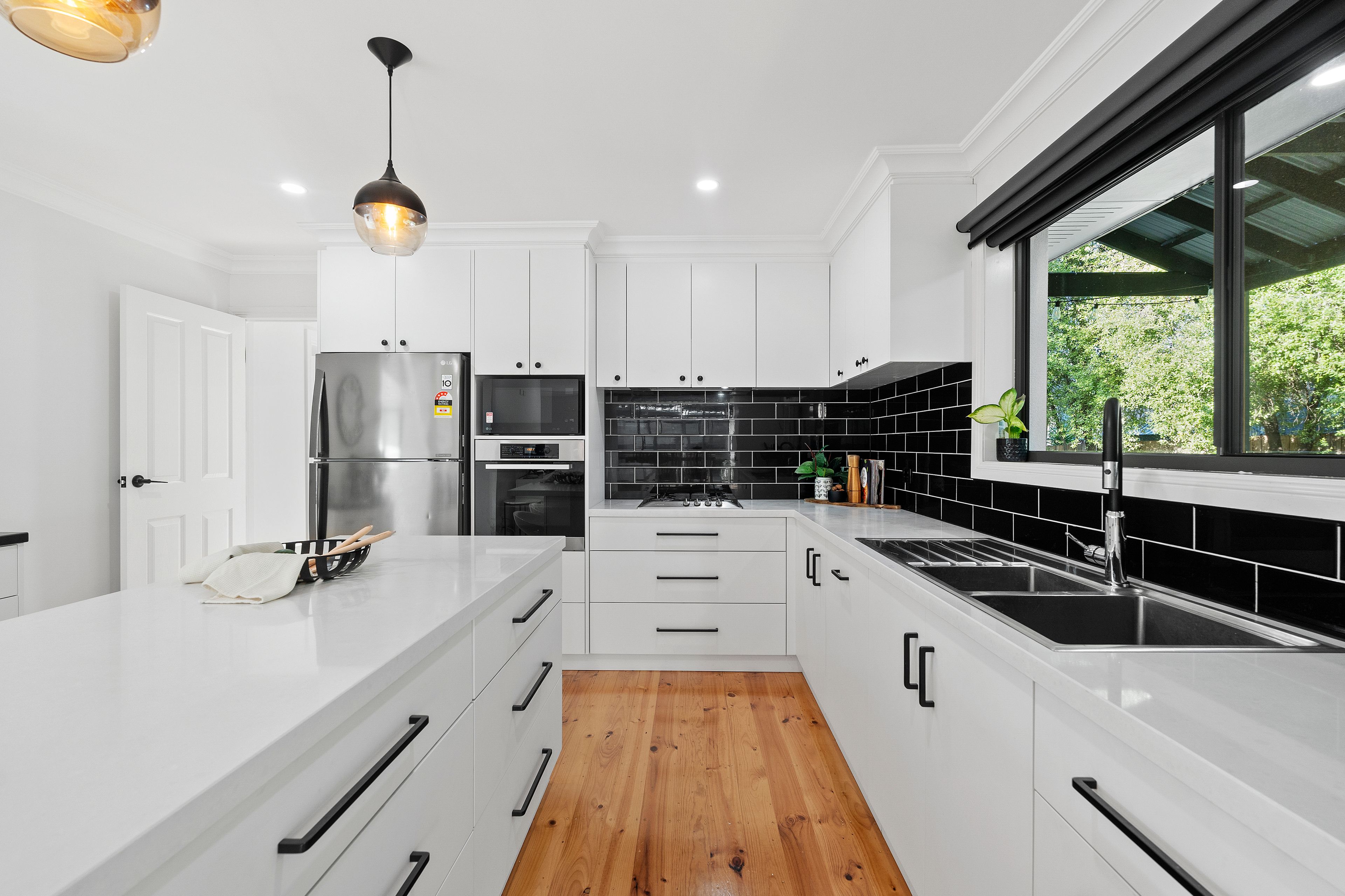 4 Pilosa Place, Endeavour Hills, VIC 3802