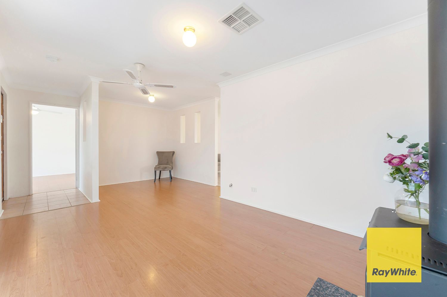 6 Brookside Gardens, Caversham, WA 6055