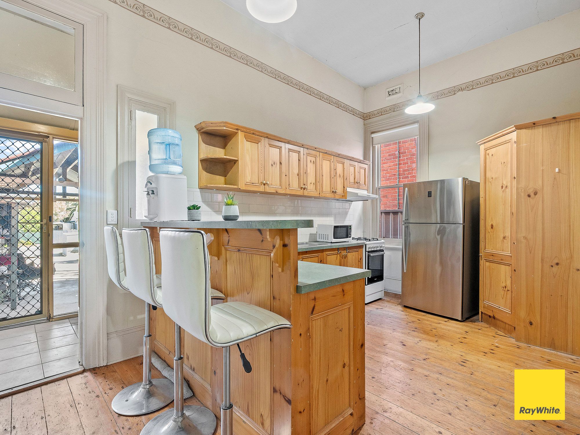 130-132 Williamson Street — photo 13 of 23