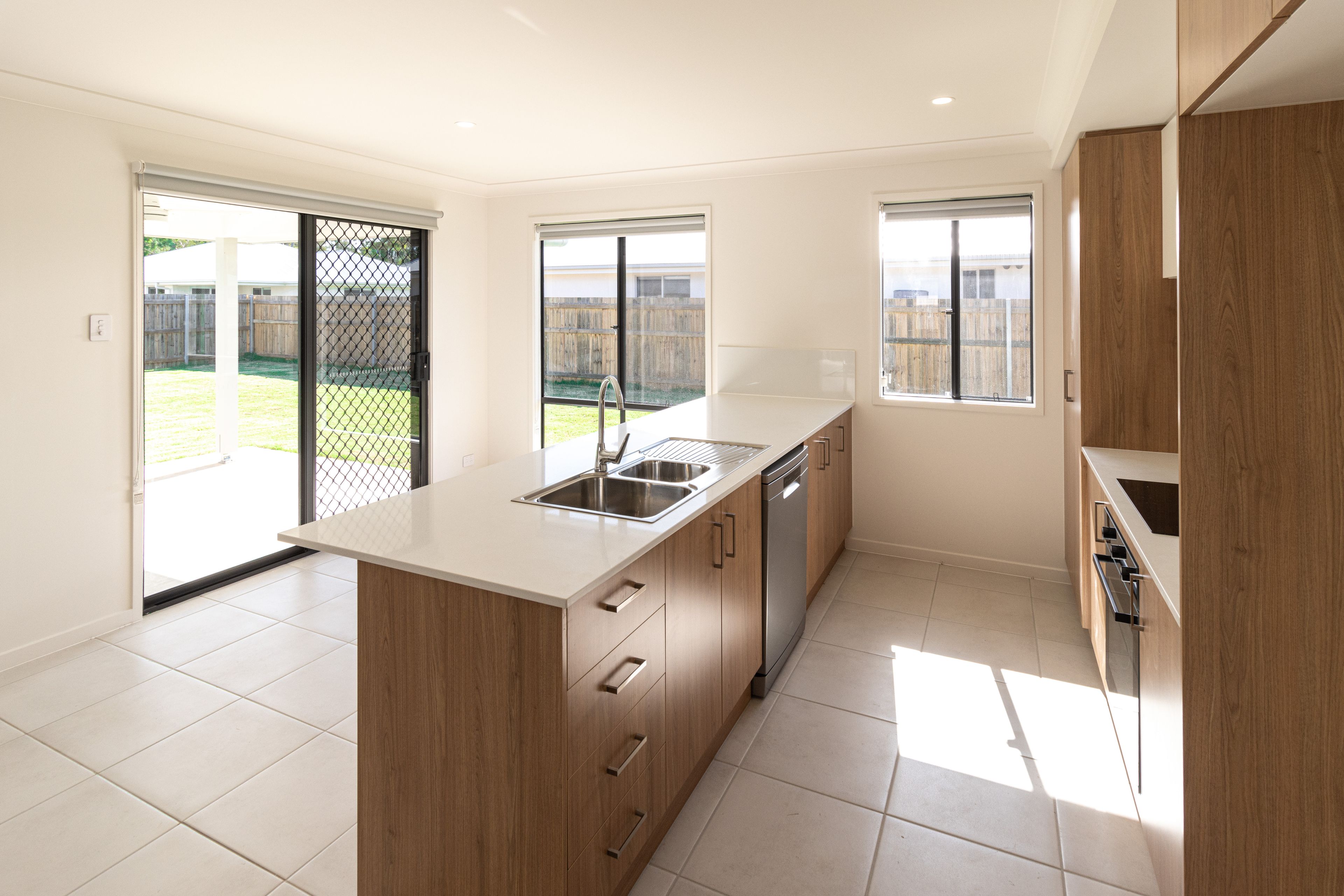 10 Windflower Road, Burrum Heads, QLD 4659