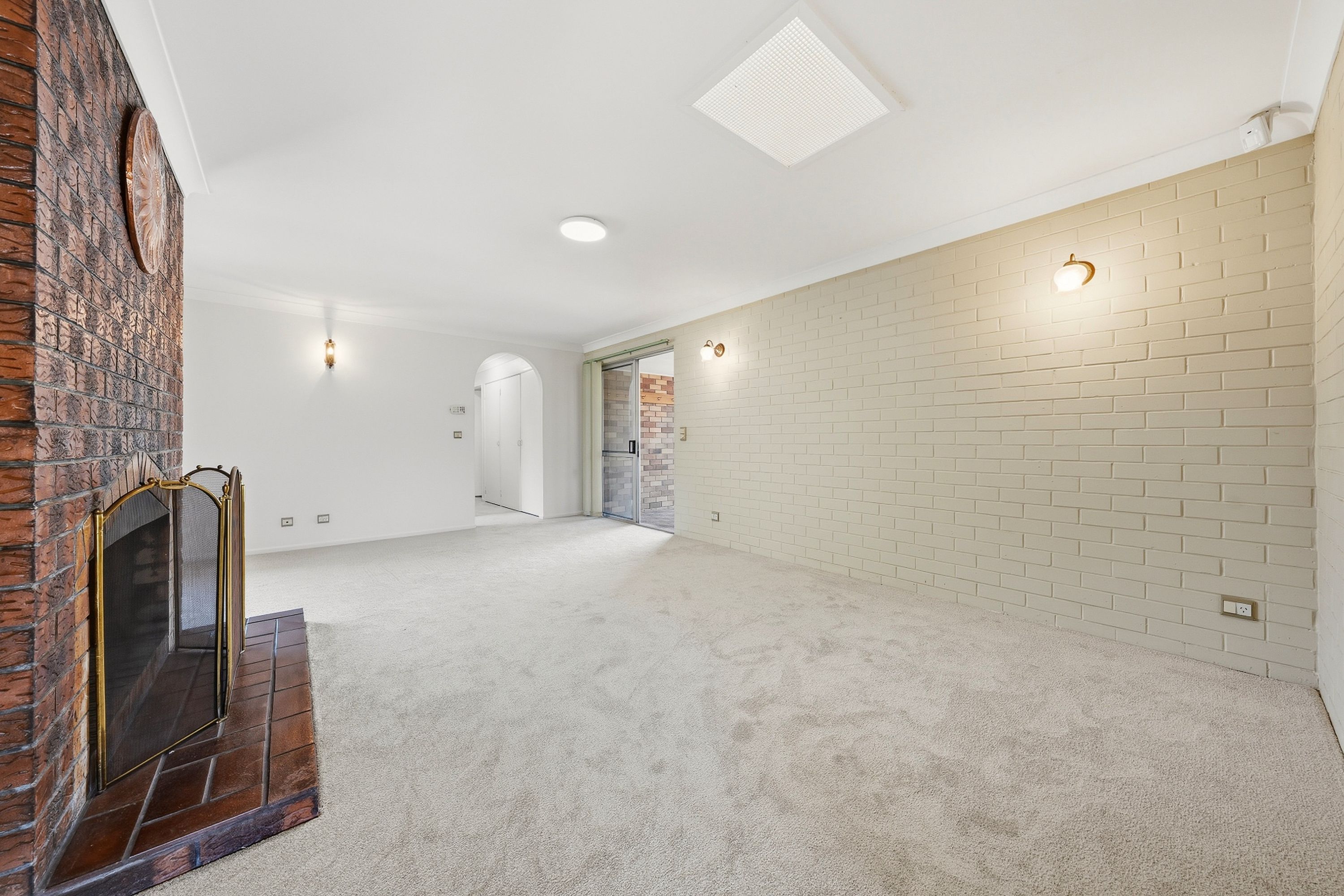 4 Arran Court — photo 3 of 24