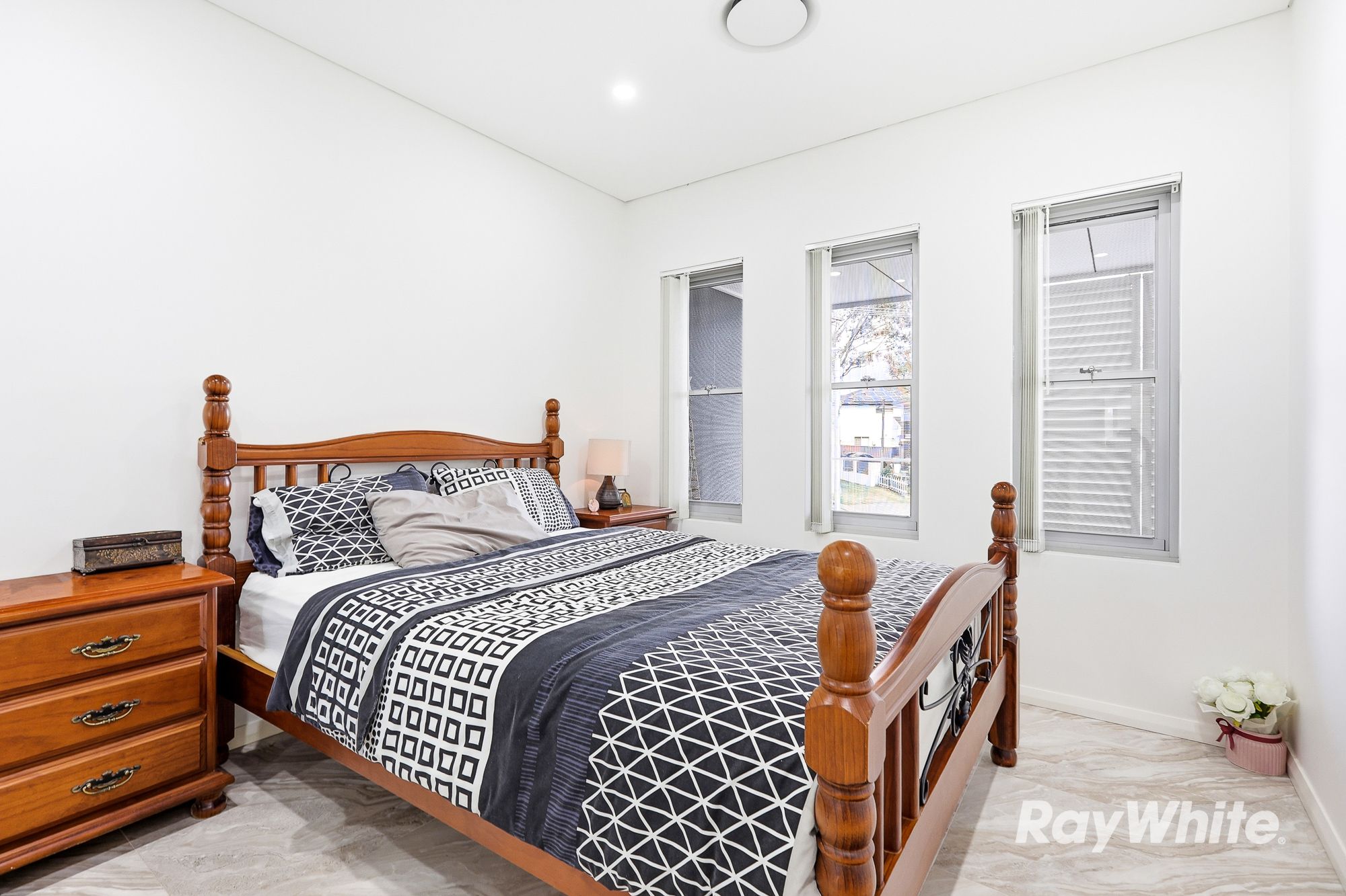 39B Camillo Street — photo 11 of 26