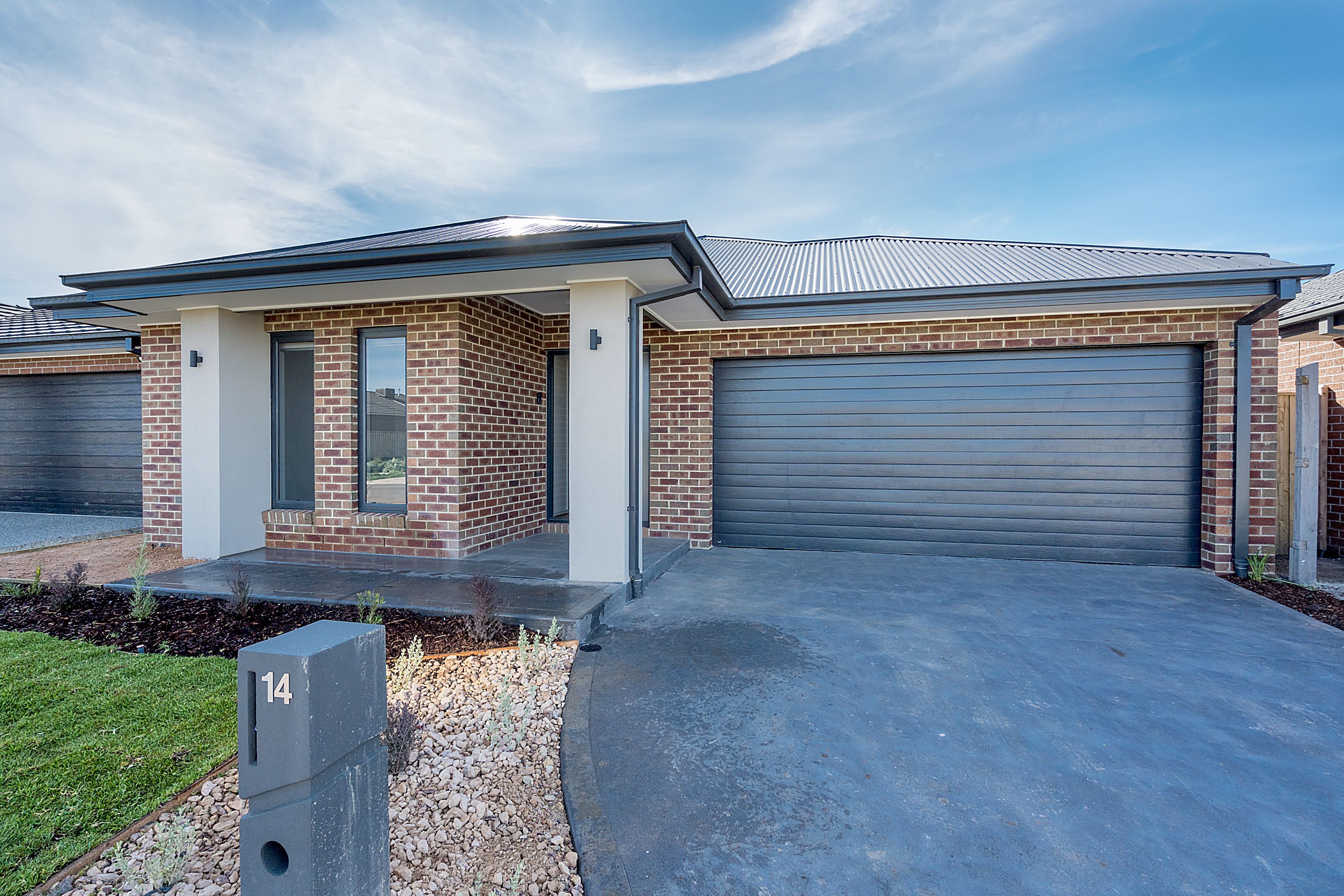 14 Hemsworth Street, Donnybrook, VIC 3064