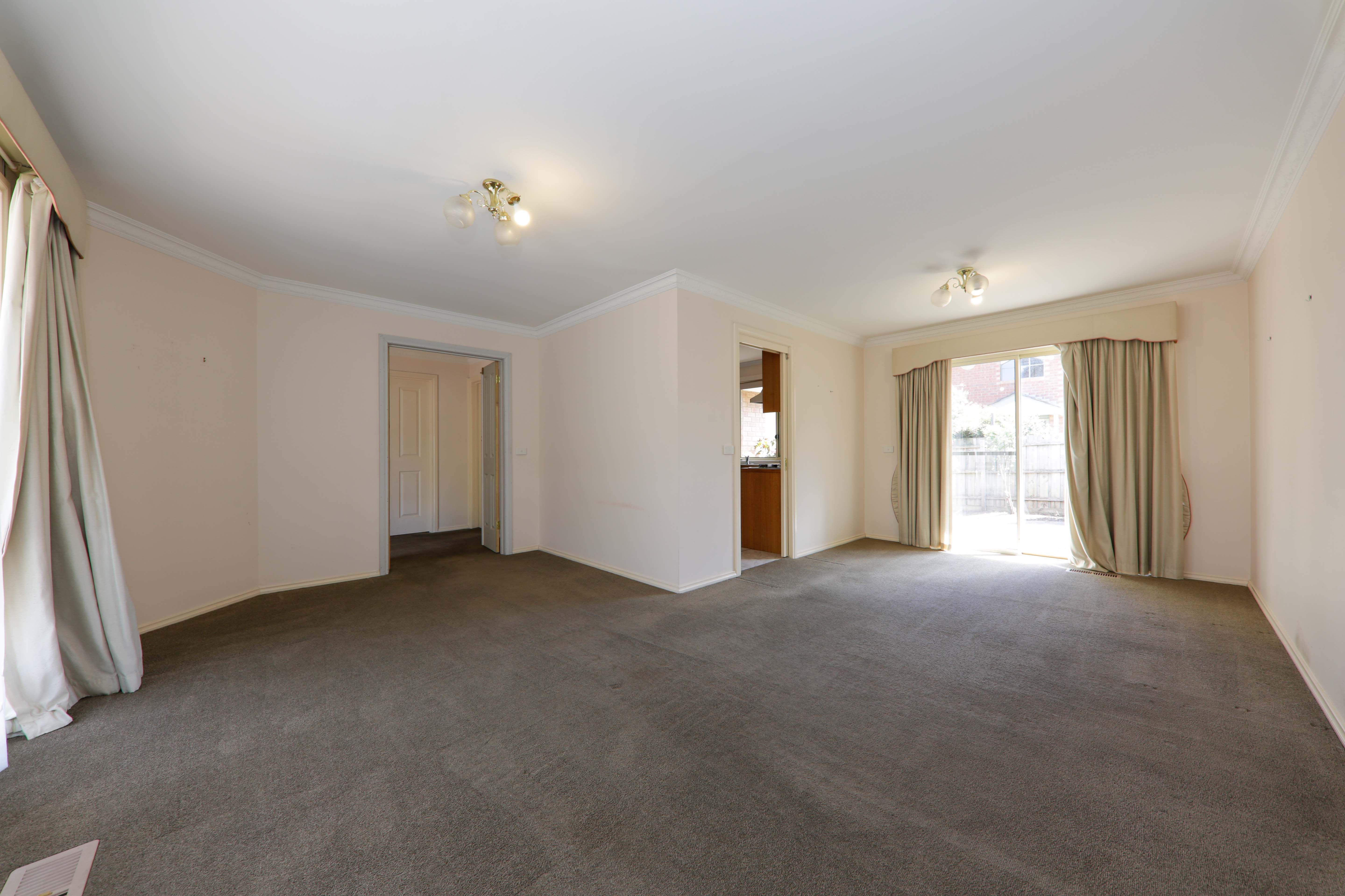 3/10 Renown Street, Burwood, VIC 3125