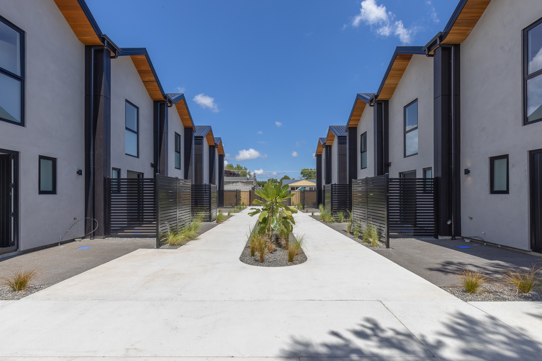 624A Queen Street East (units A, B, C, I & J), Levin,