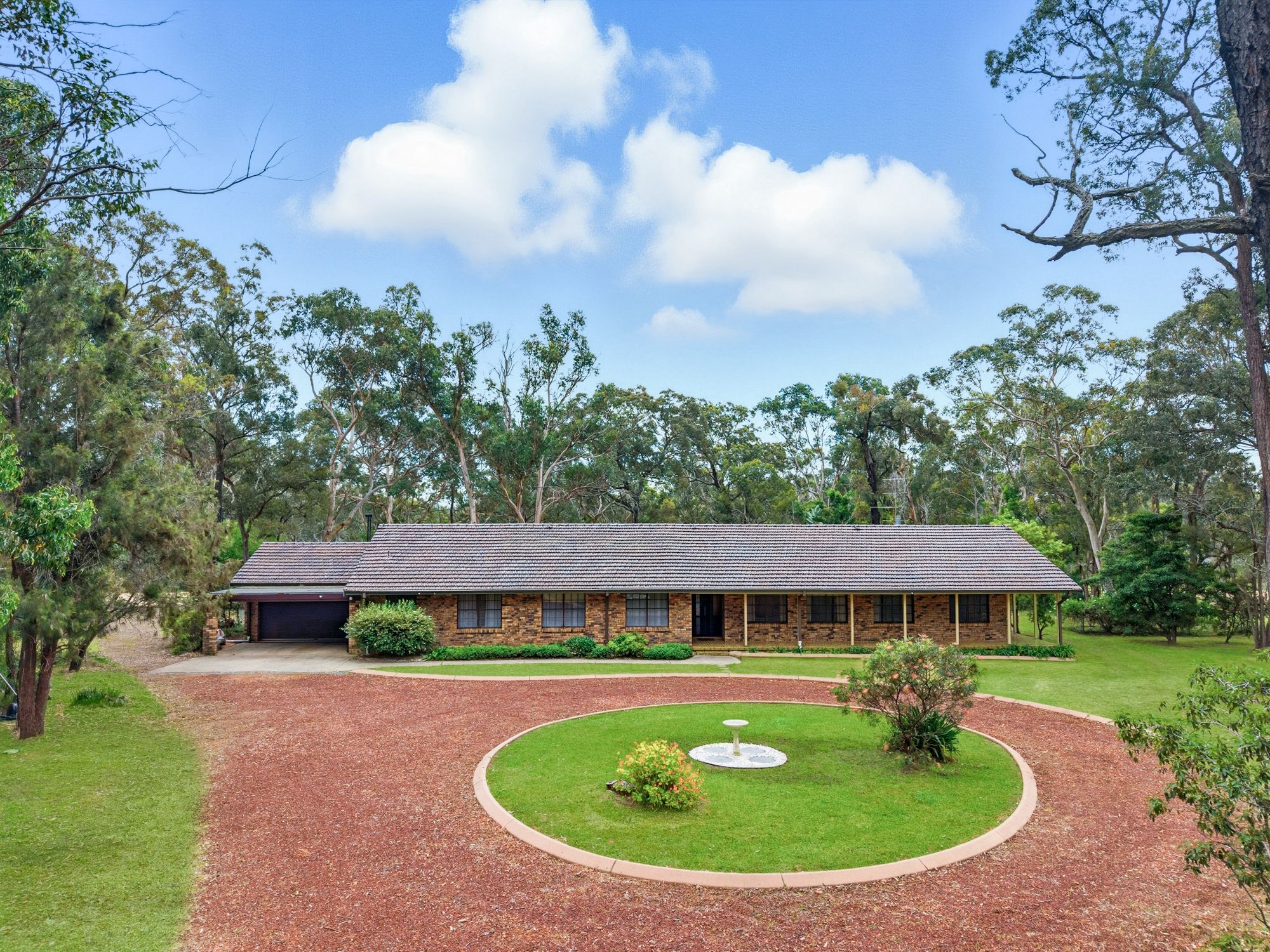 181 Georges River Road, Kentlyn, NSW 2560