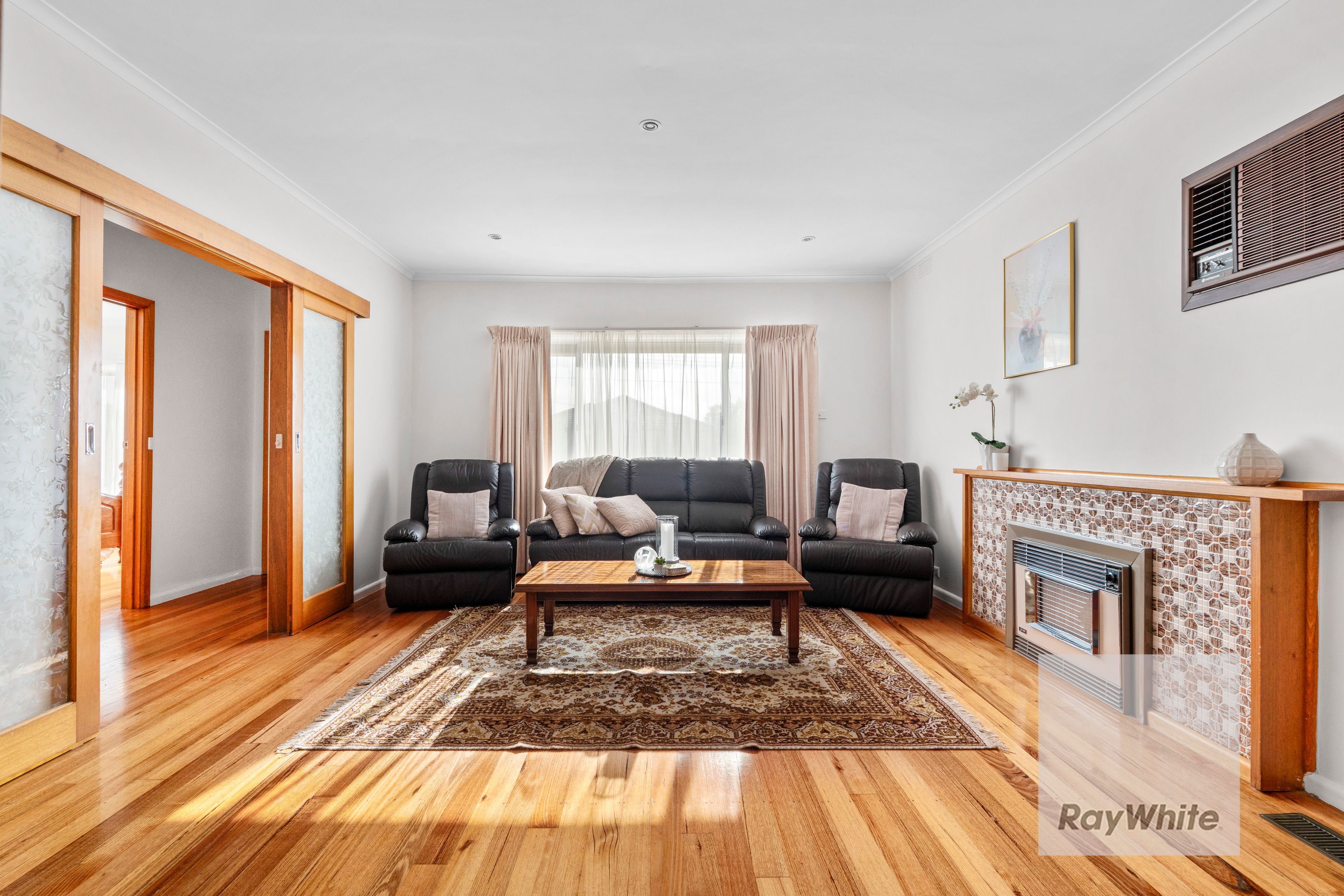 11 Heather Avenue, Thomastown, VIC 3074