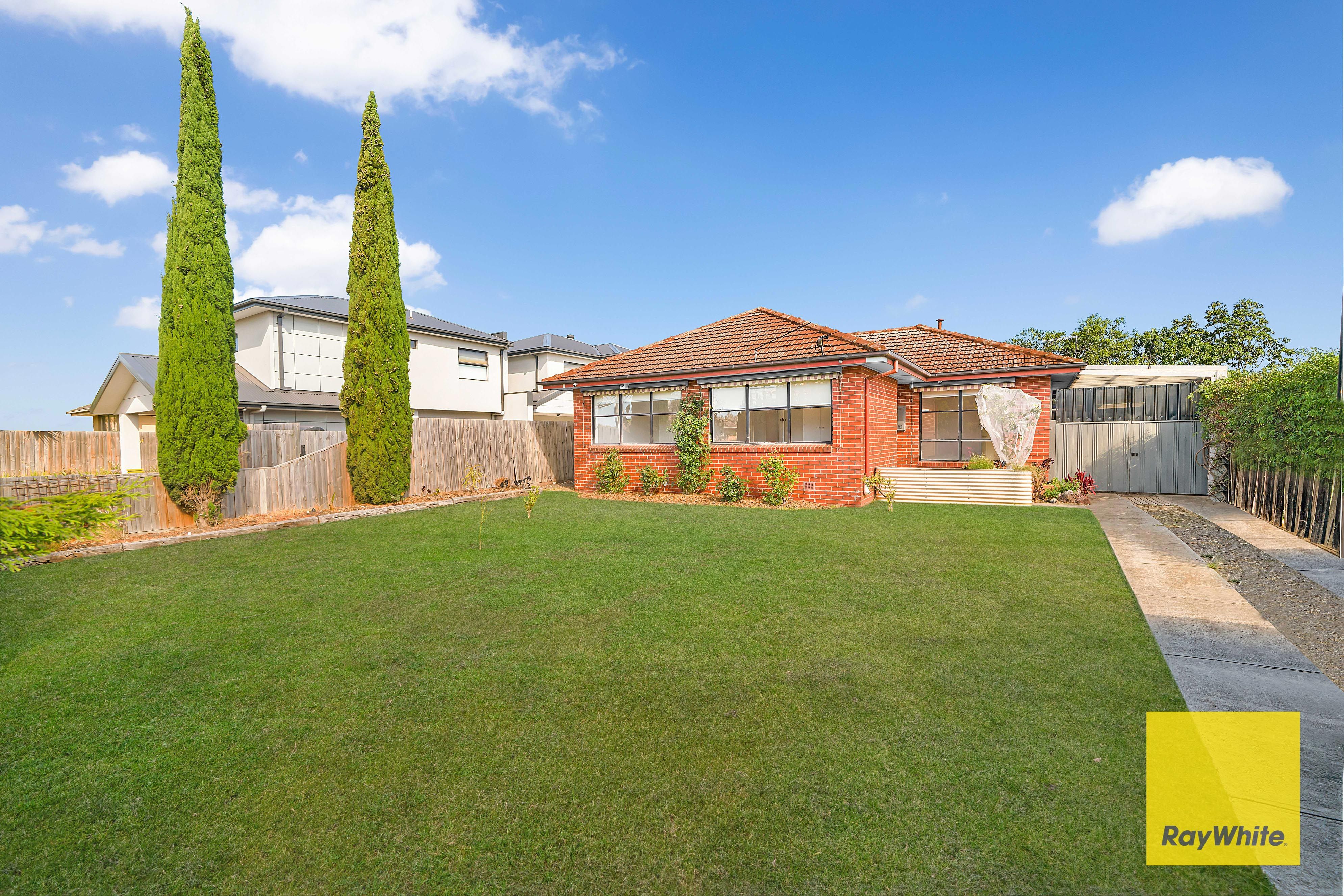 18 Robertson Crescent, Laverton, VIC 3028