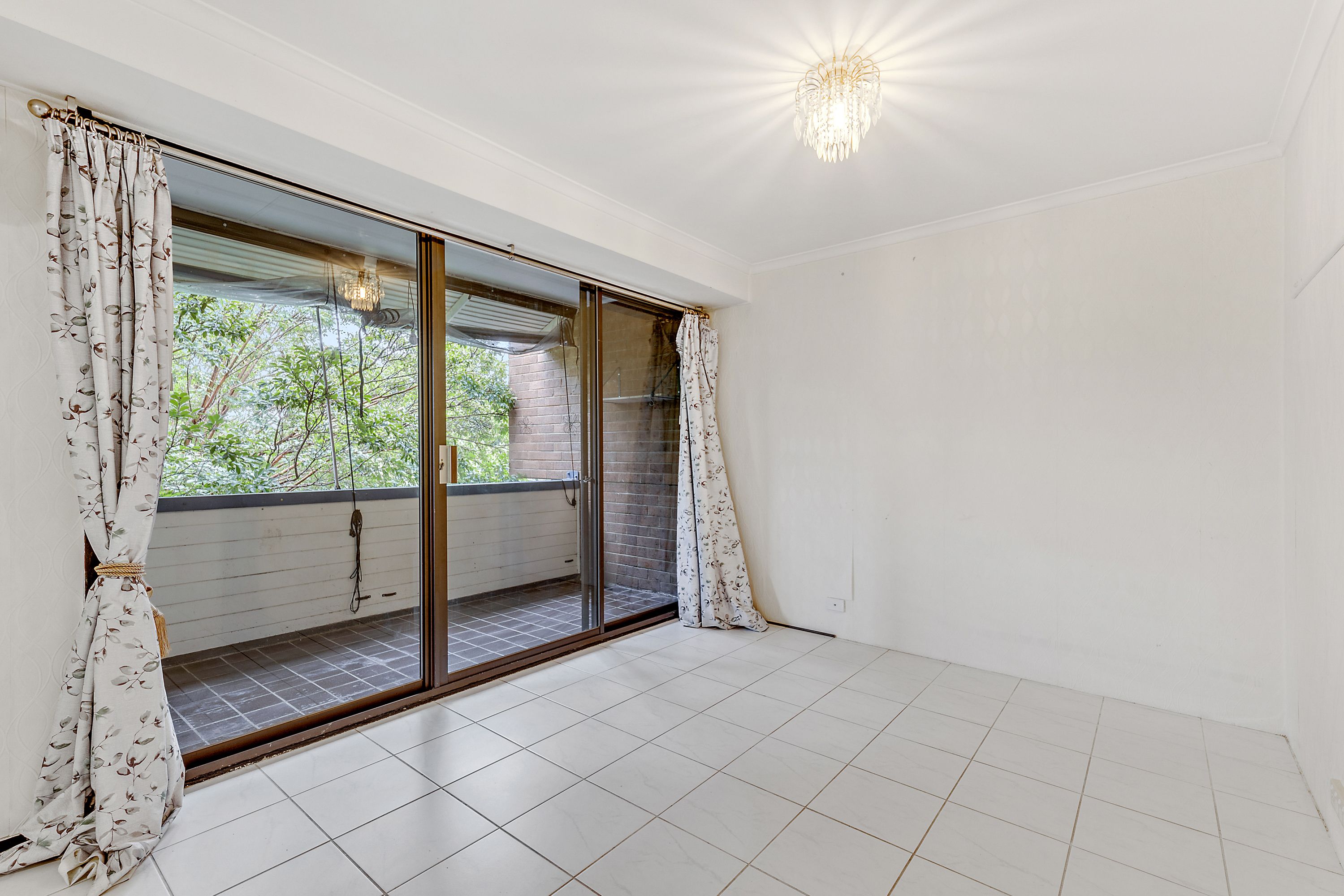 10C/62 Wattle Street — photo 3 of 7