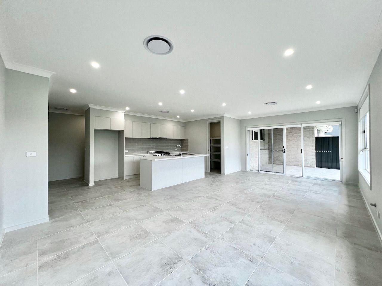 15 Rosedale Street, Tahmoor, NSW 2573