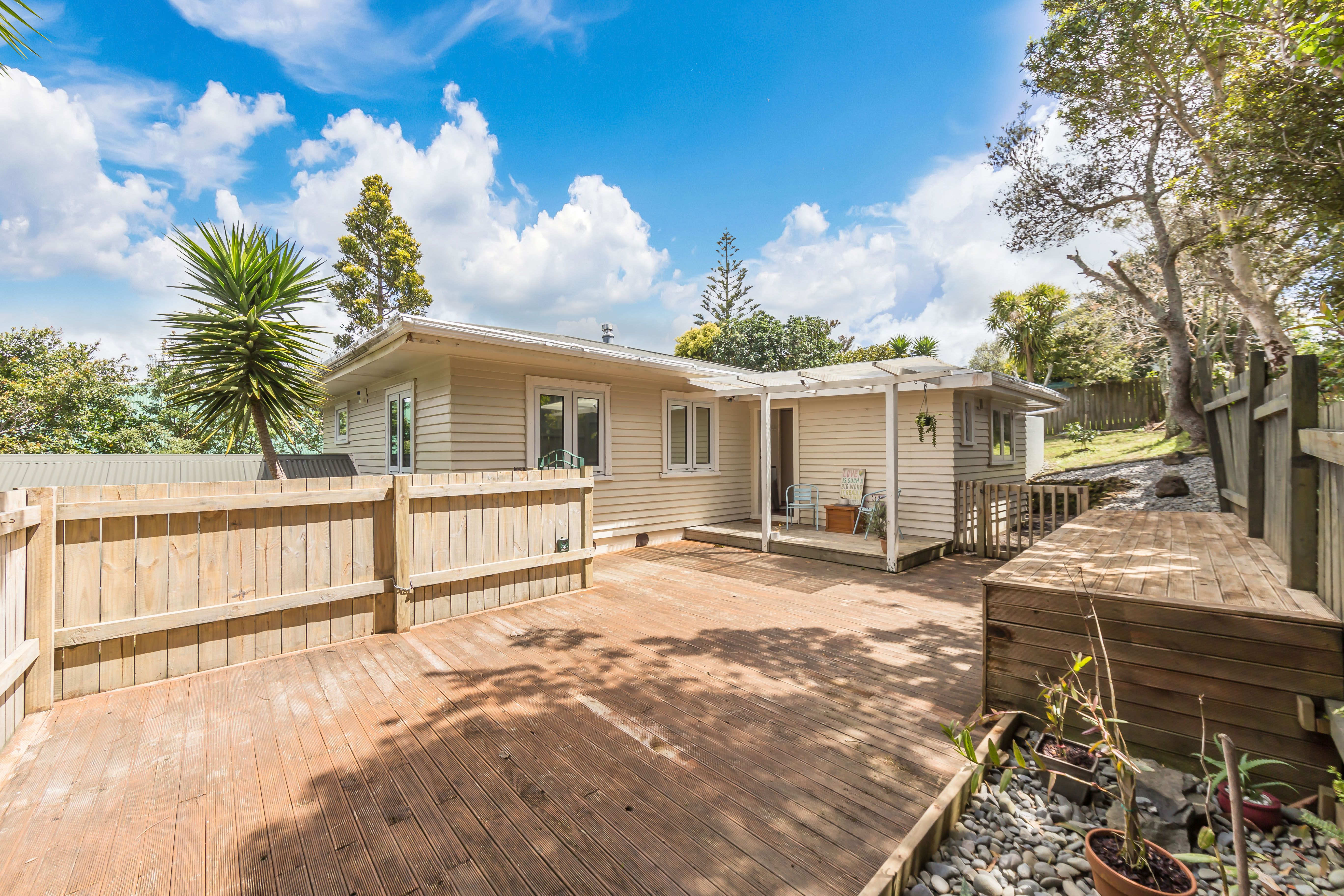 5 Springtime Crescent, Stanmore Bay, Rodney