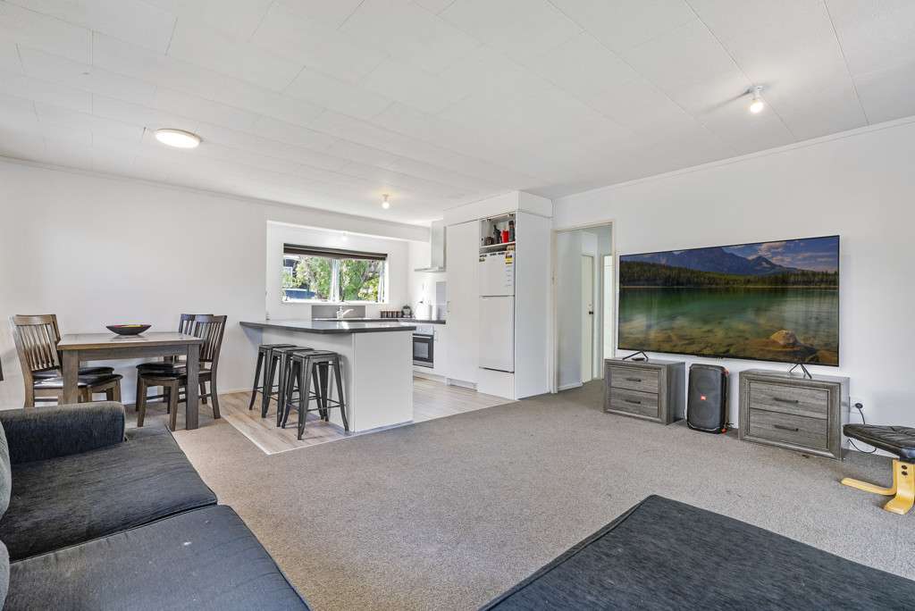 136a Little Waihi Road photo 2