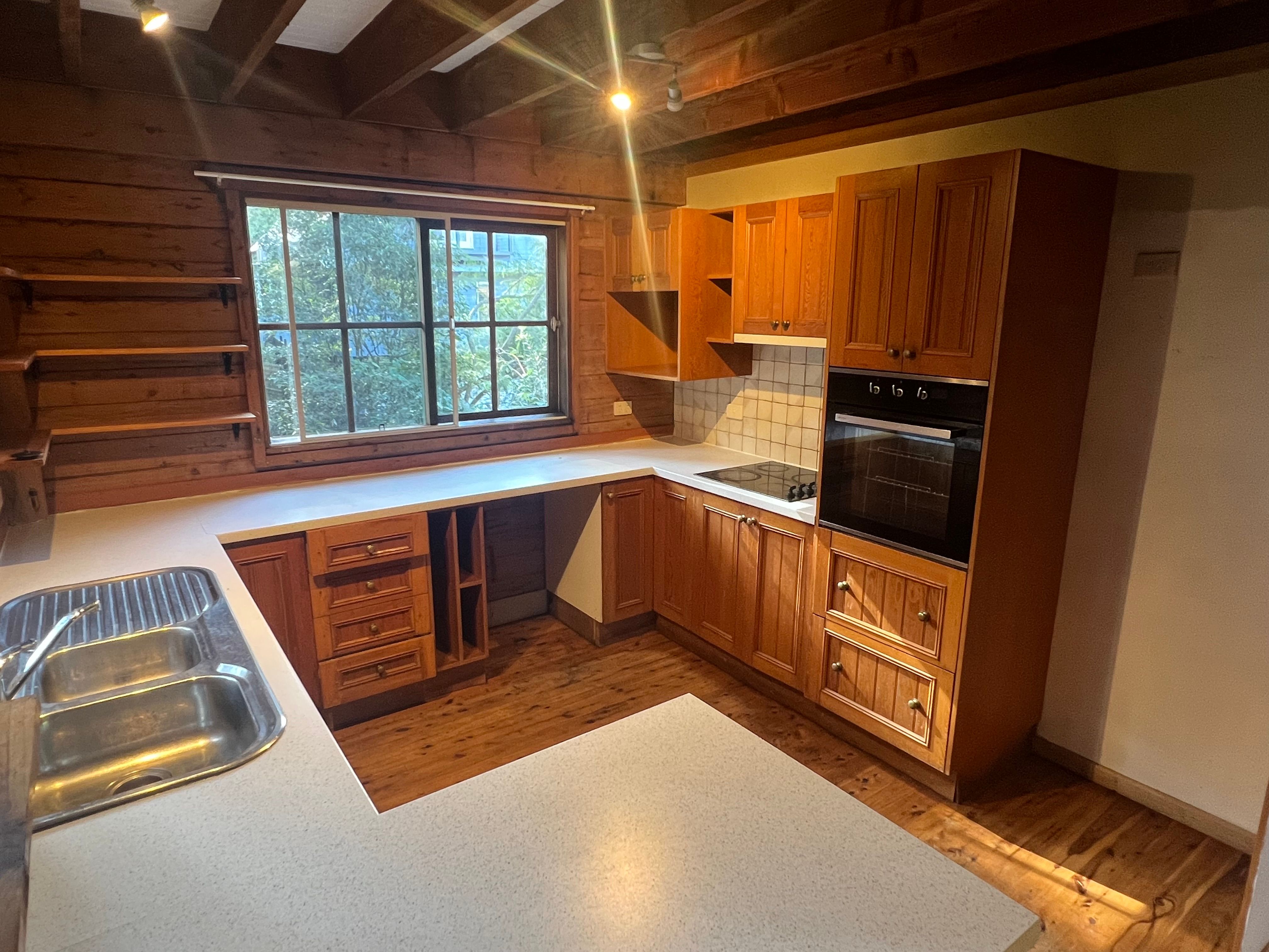 2G Vera Street, Helensburgh, NSW 2508