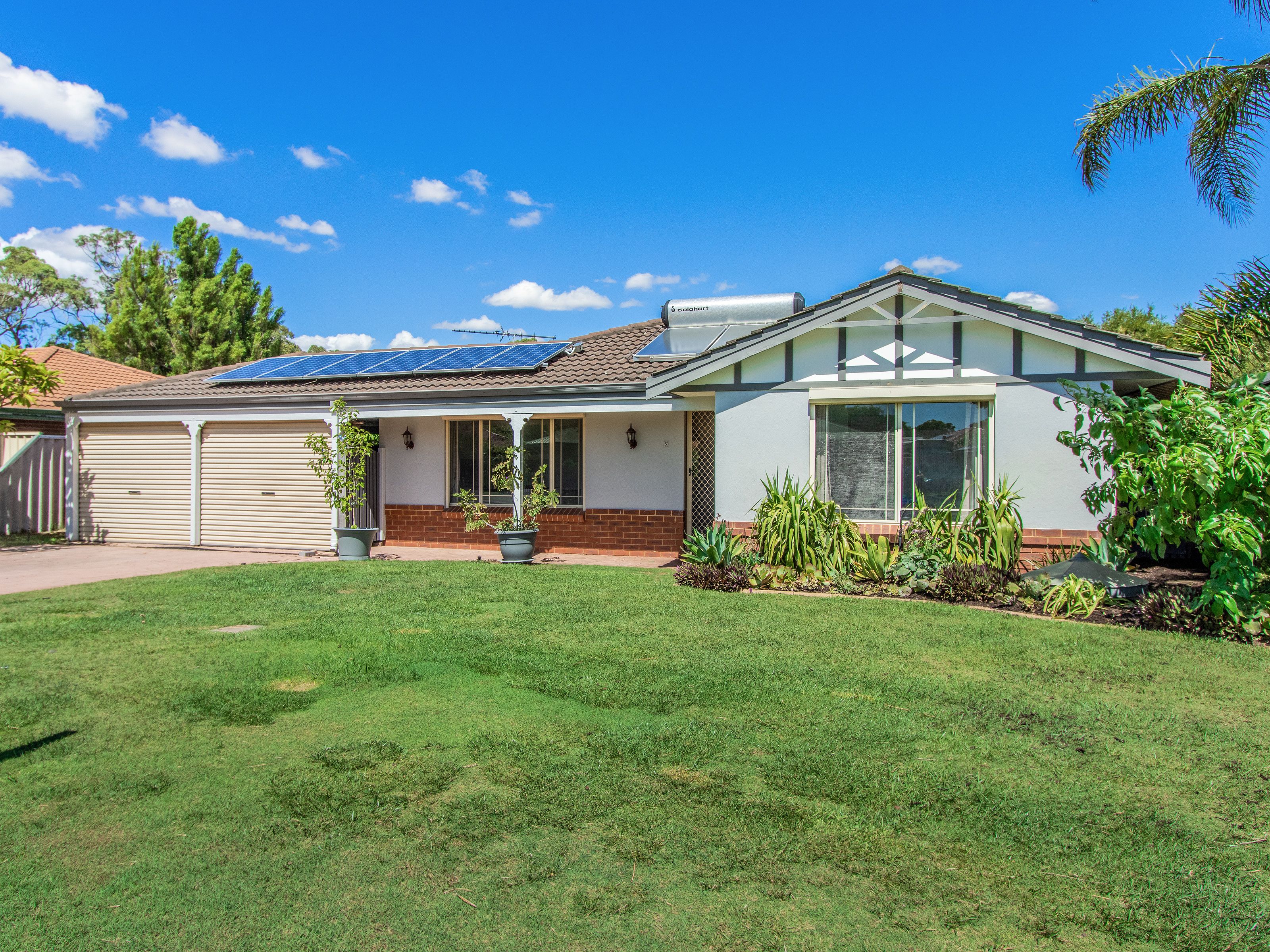 5 Oregon Place, Cooloongup, WA 6168