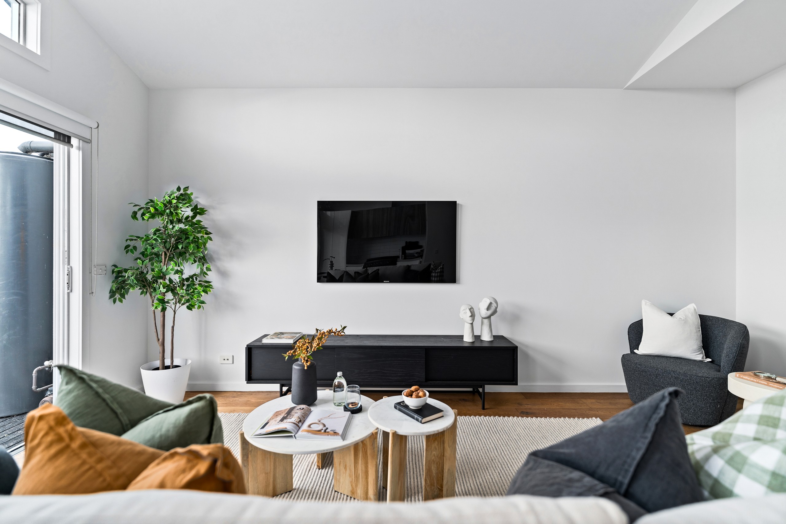 32 Heather Avenue, Brooklyn, VIC 3012