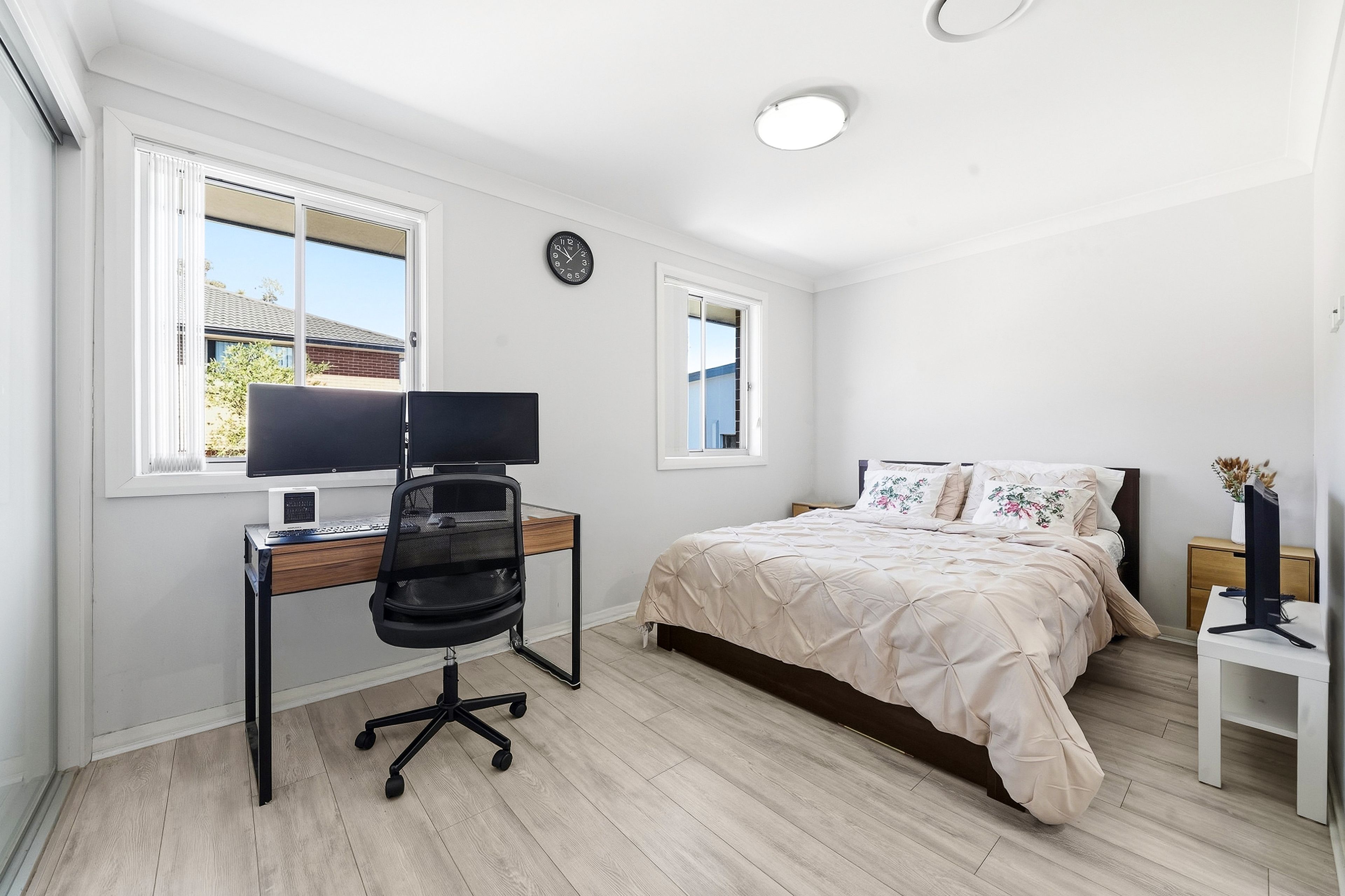 24A Adelaide Street — photo 6 of 17