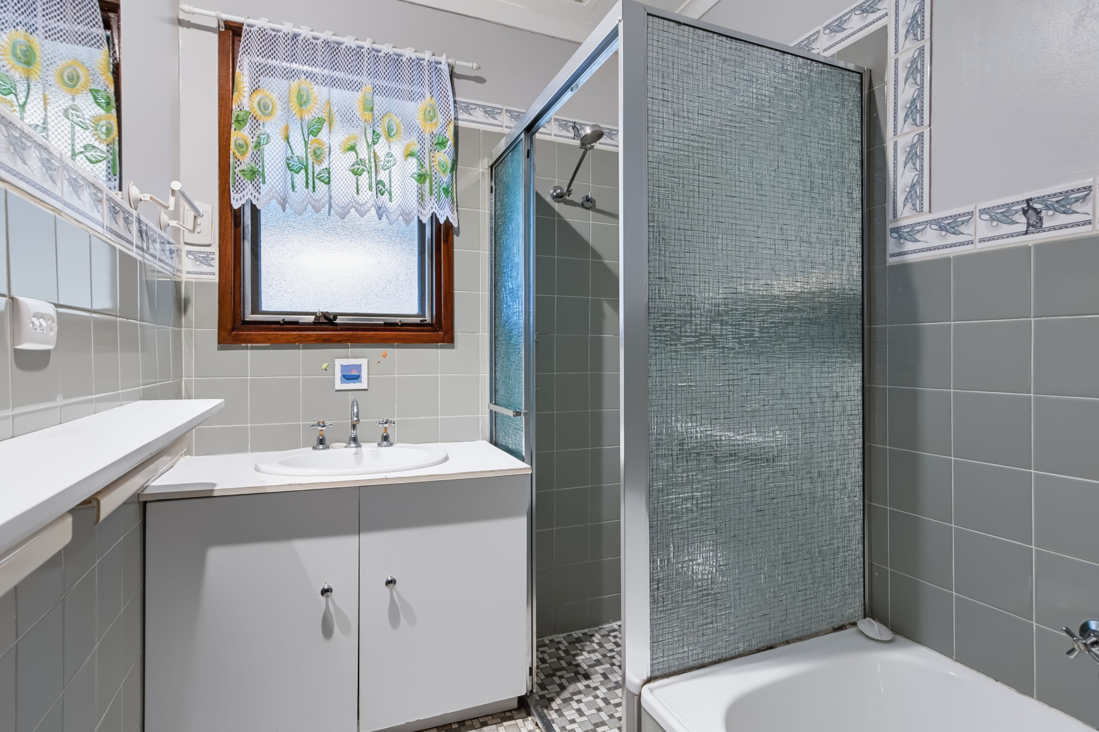 25 Cavenagh Street — photo 9 of 18