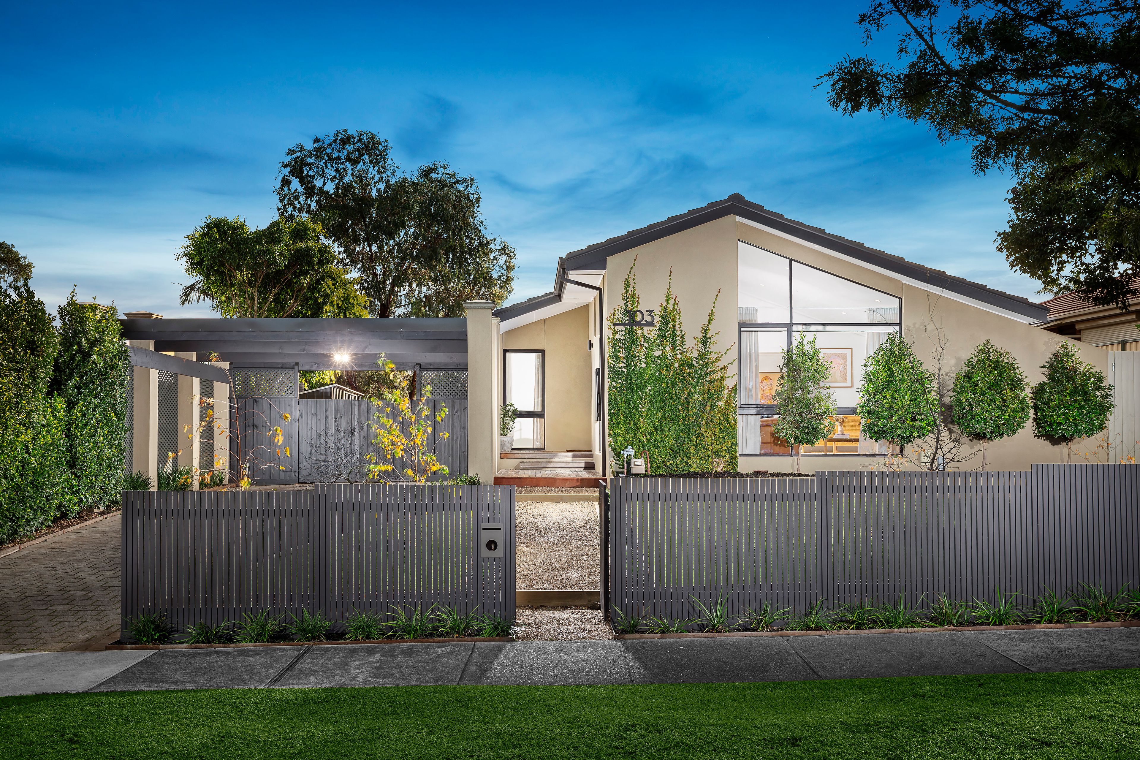 103 Redleap Avenue, Mill Park VIC 3082
