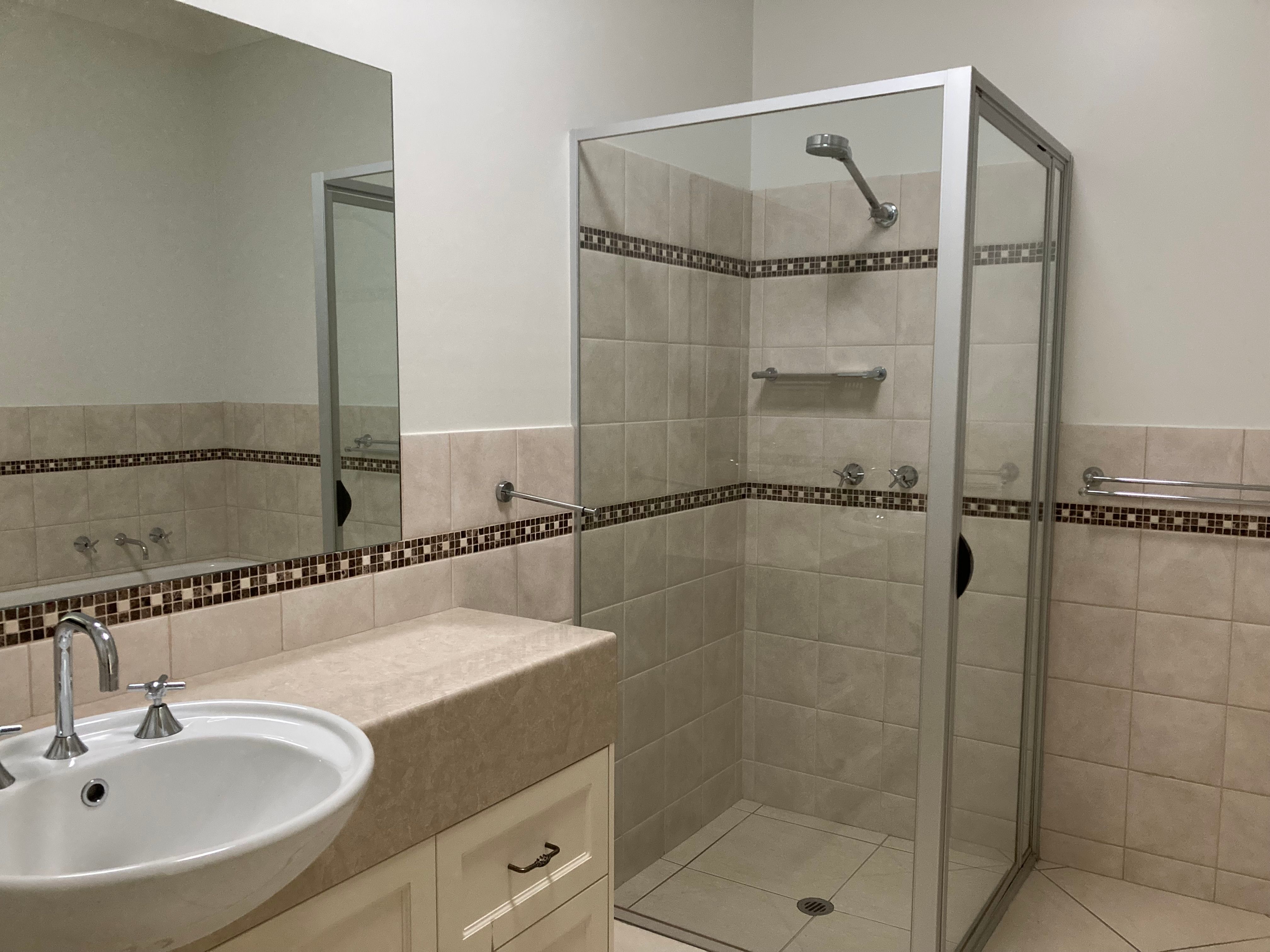 2b Bryan Street, Swan Hill, VIC 3585 Leased Townhouse Ray White