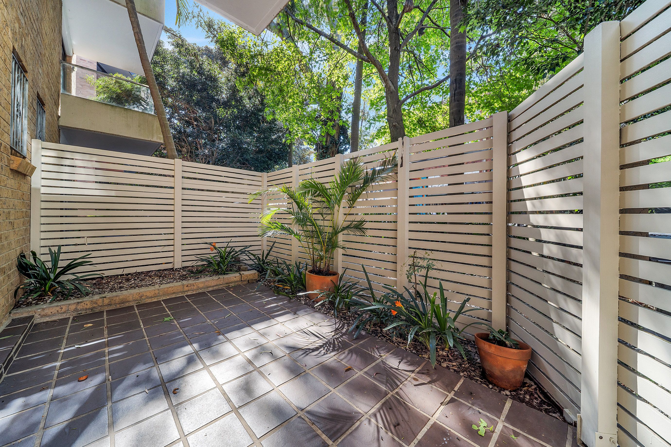 3/57 Elizabeth Bay Road — photo 5 of 5