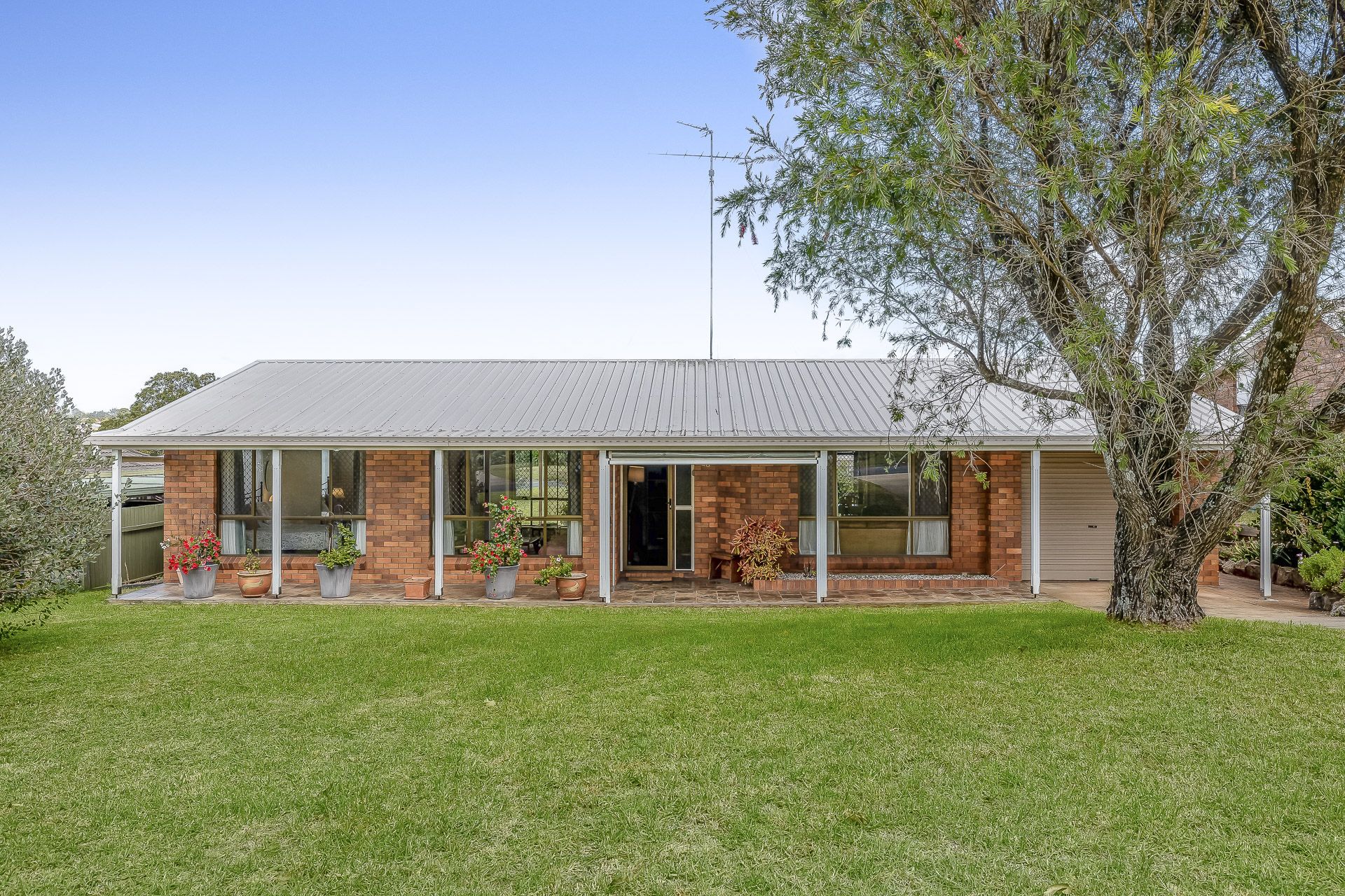 46 Agnes Street, Centenary Heights, QLD 4350
