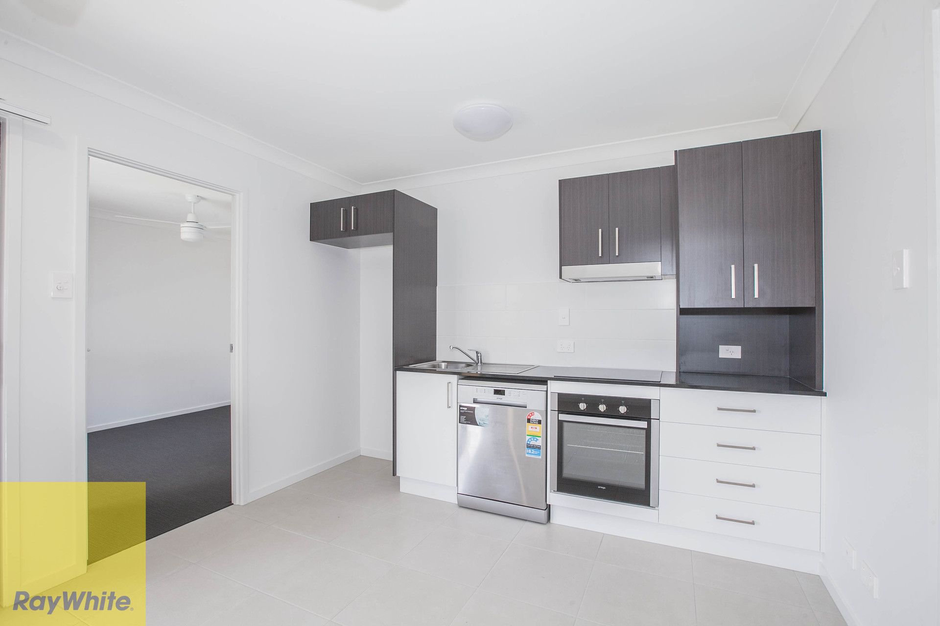 39 Paterson Road, Walloon, QLD 4306