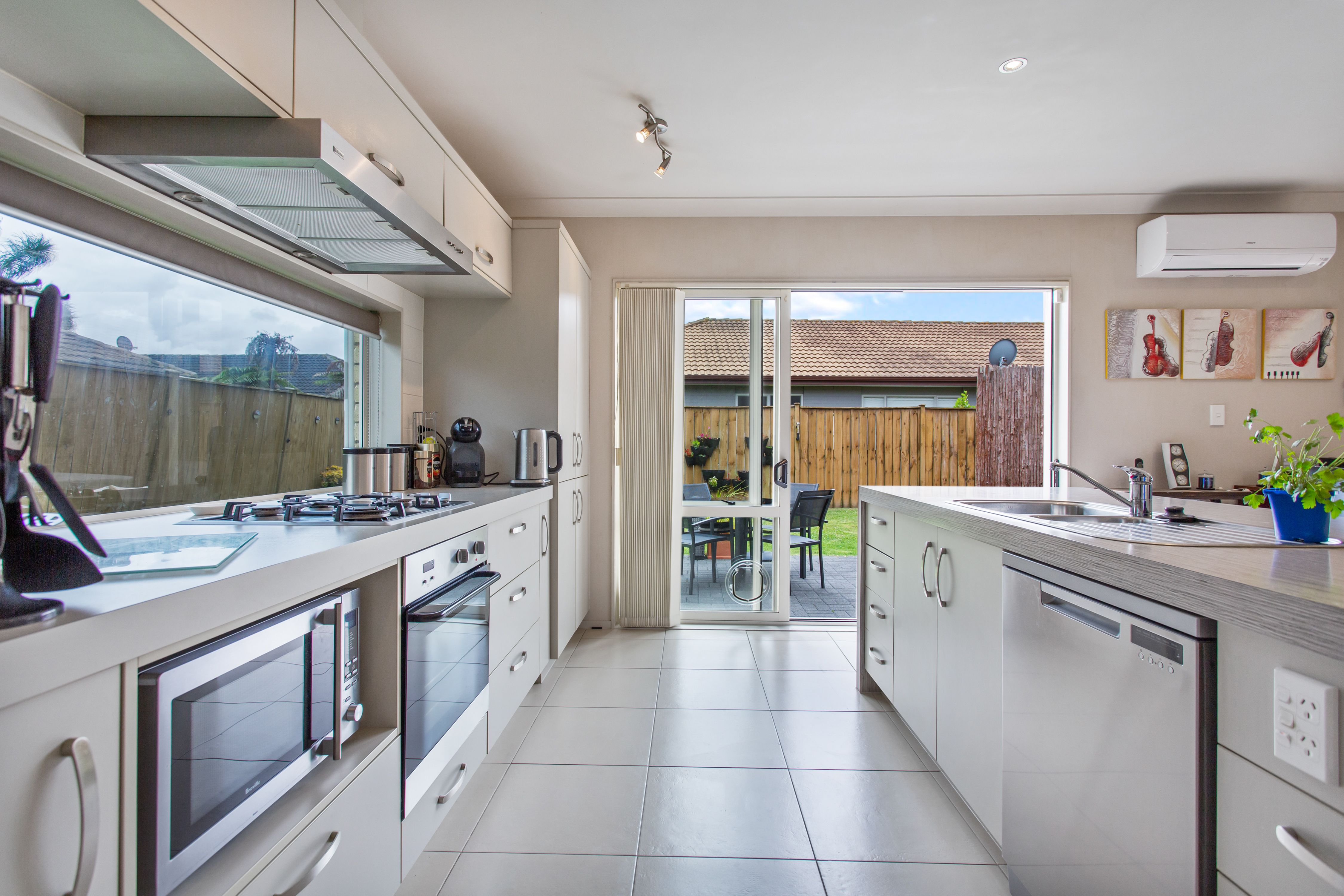 37 Stranraer Crescent, Wattle Downs, Manukau City