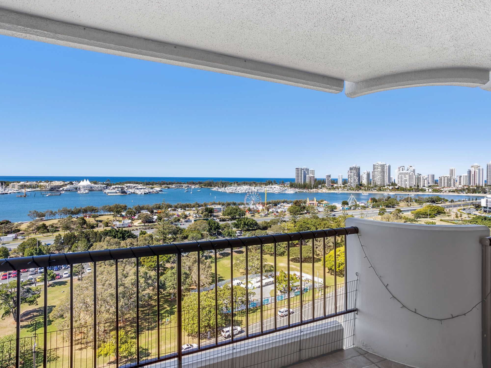 14F/10 Marine Parade, Southport, QLD 4215