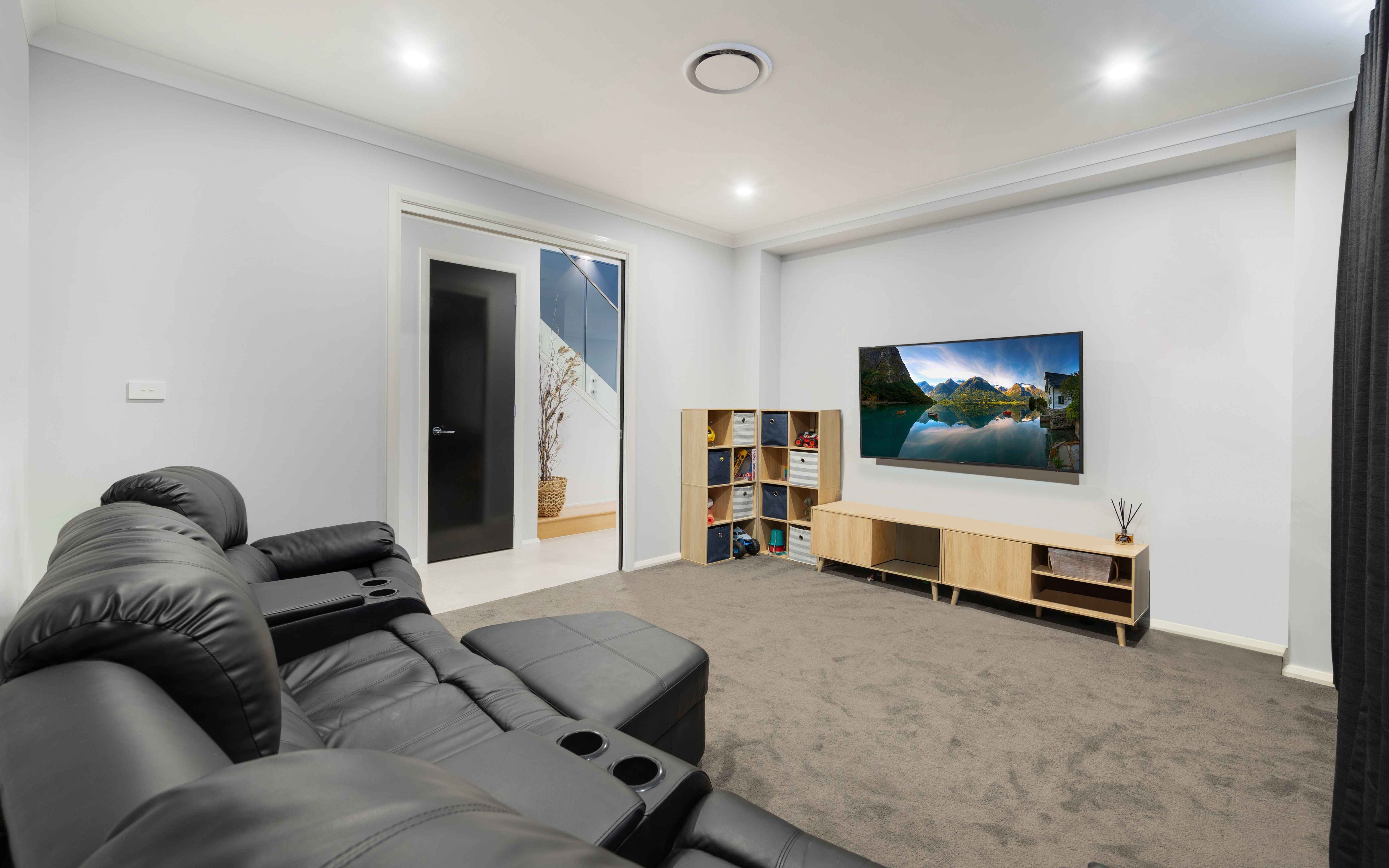 4 Baxter Way, GLEDSWOOD HILLS, NSW 2557