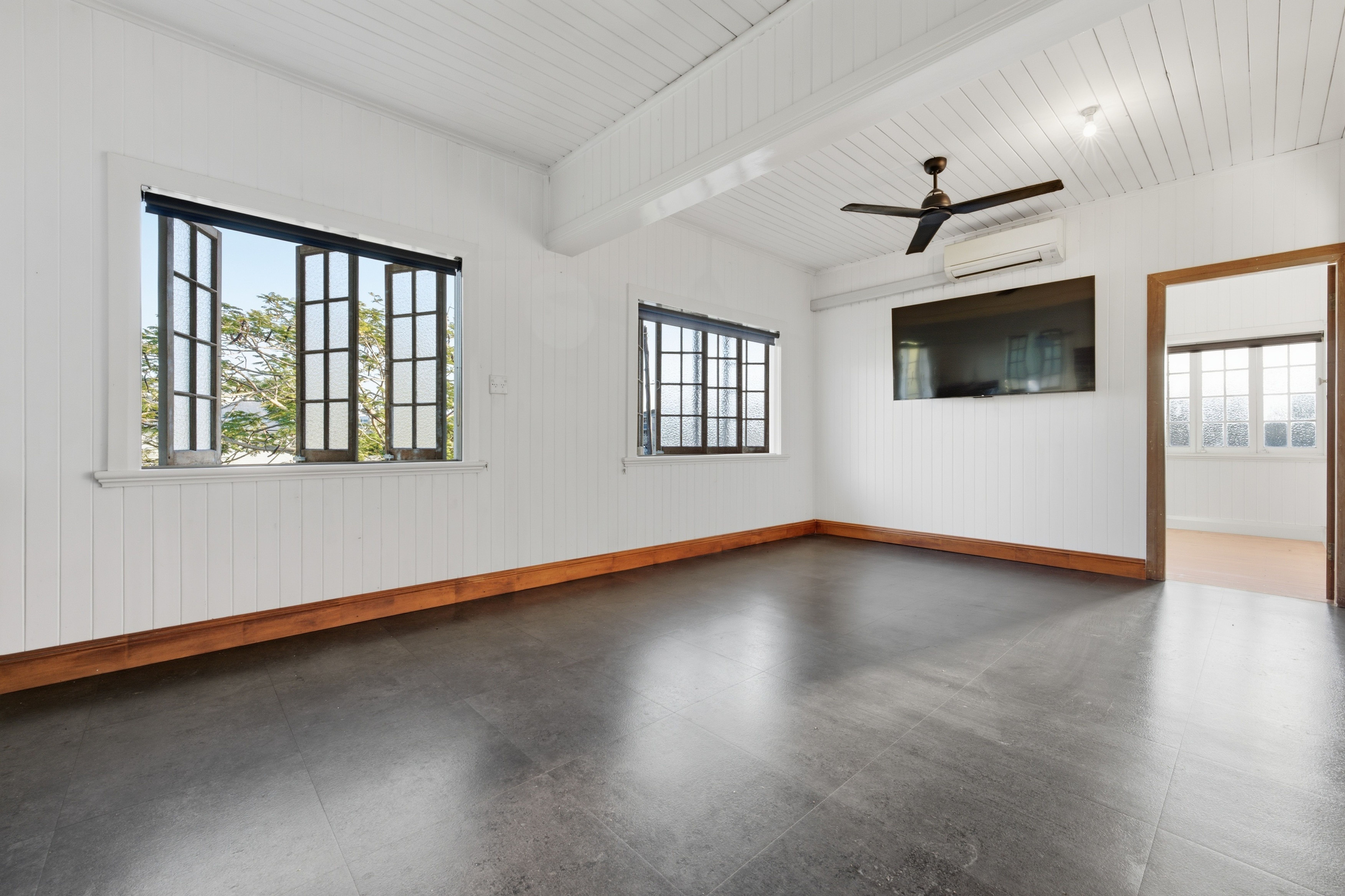 209 Mcleod Street — photo 7 of 16