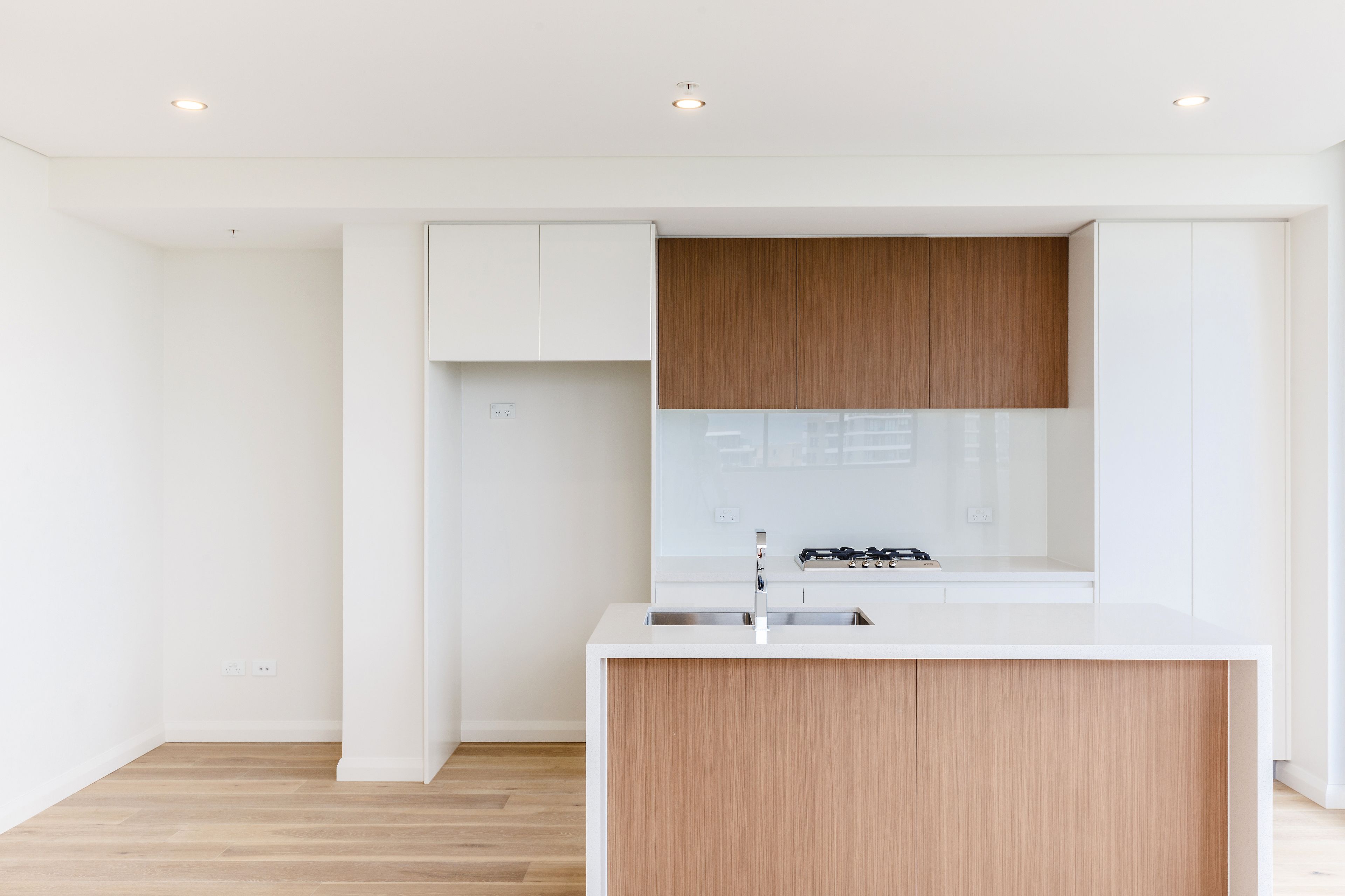 1007/10 Gertrude Street, Wolli Creek, NSW 2205