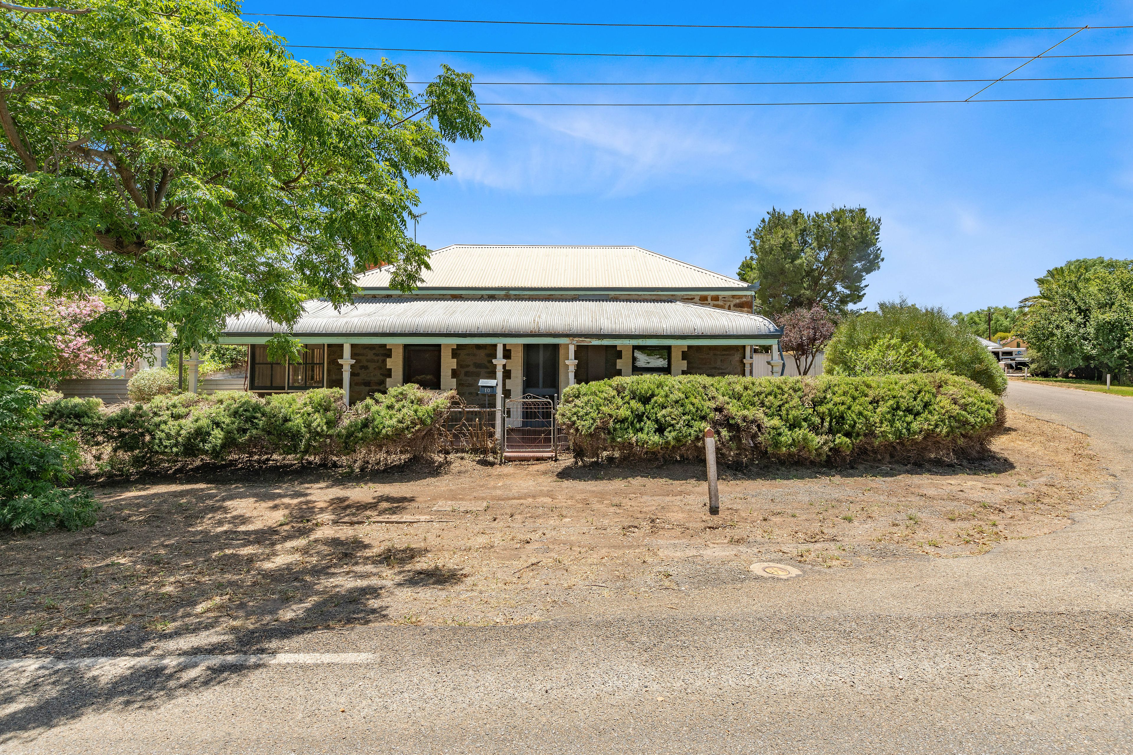 10 Ludgvan Street, Burra, SA 5417 Sold House Ray White Clare Valley