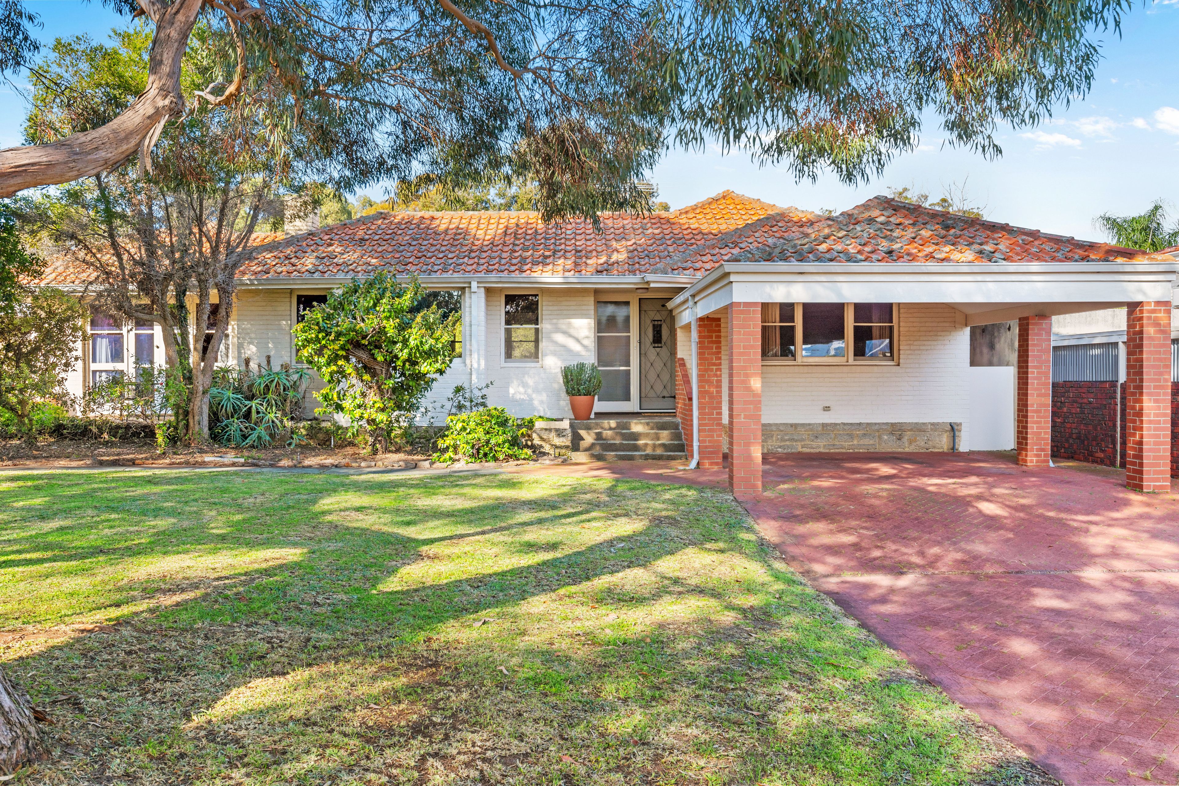 28 Colin Street, Dalkeith, WA 6009