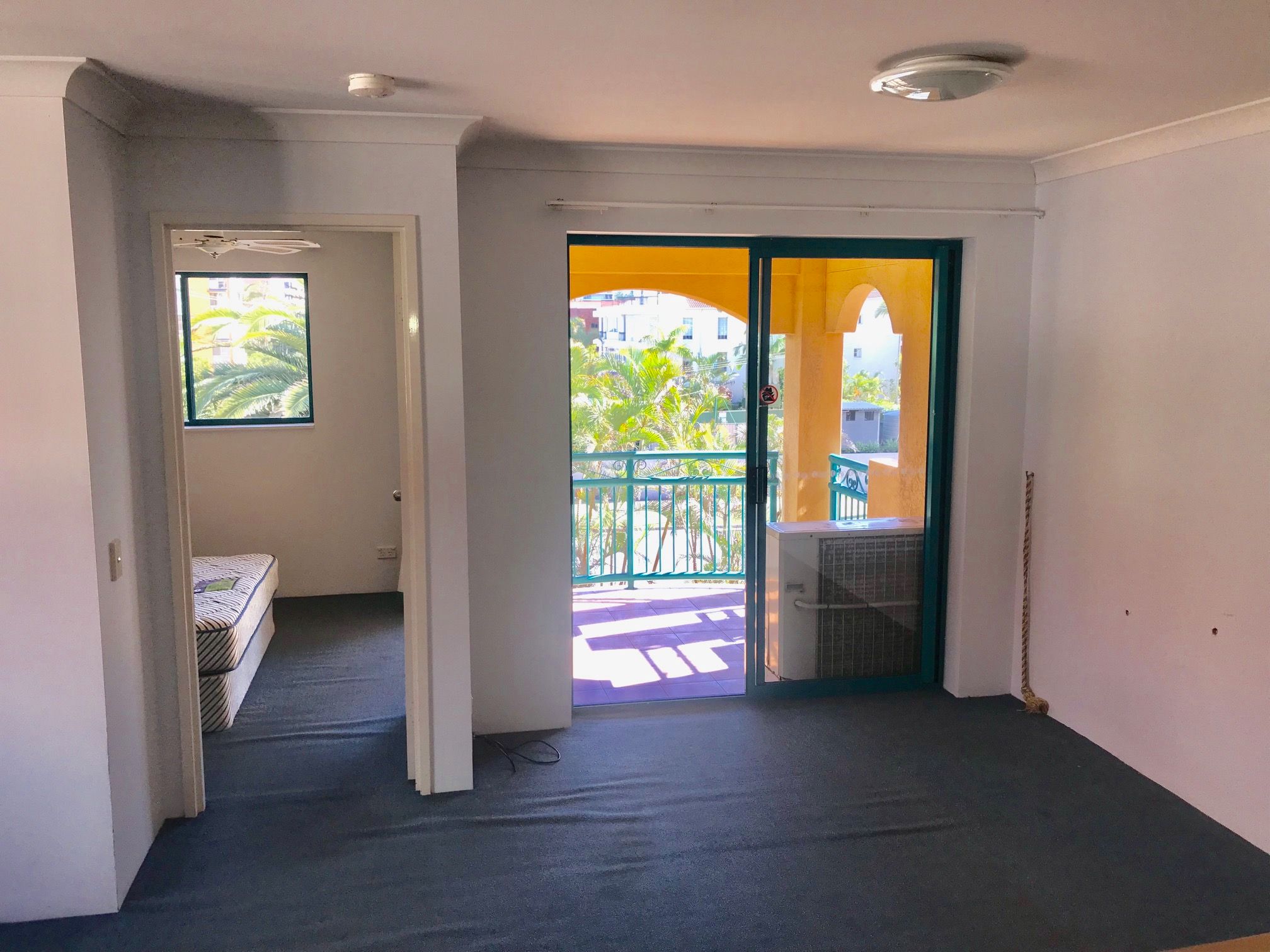 23/4-6 Queensland Avenue, Broadbeach, QLD 4218