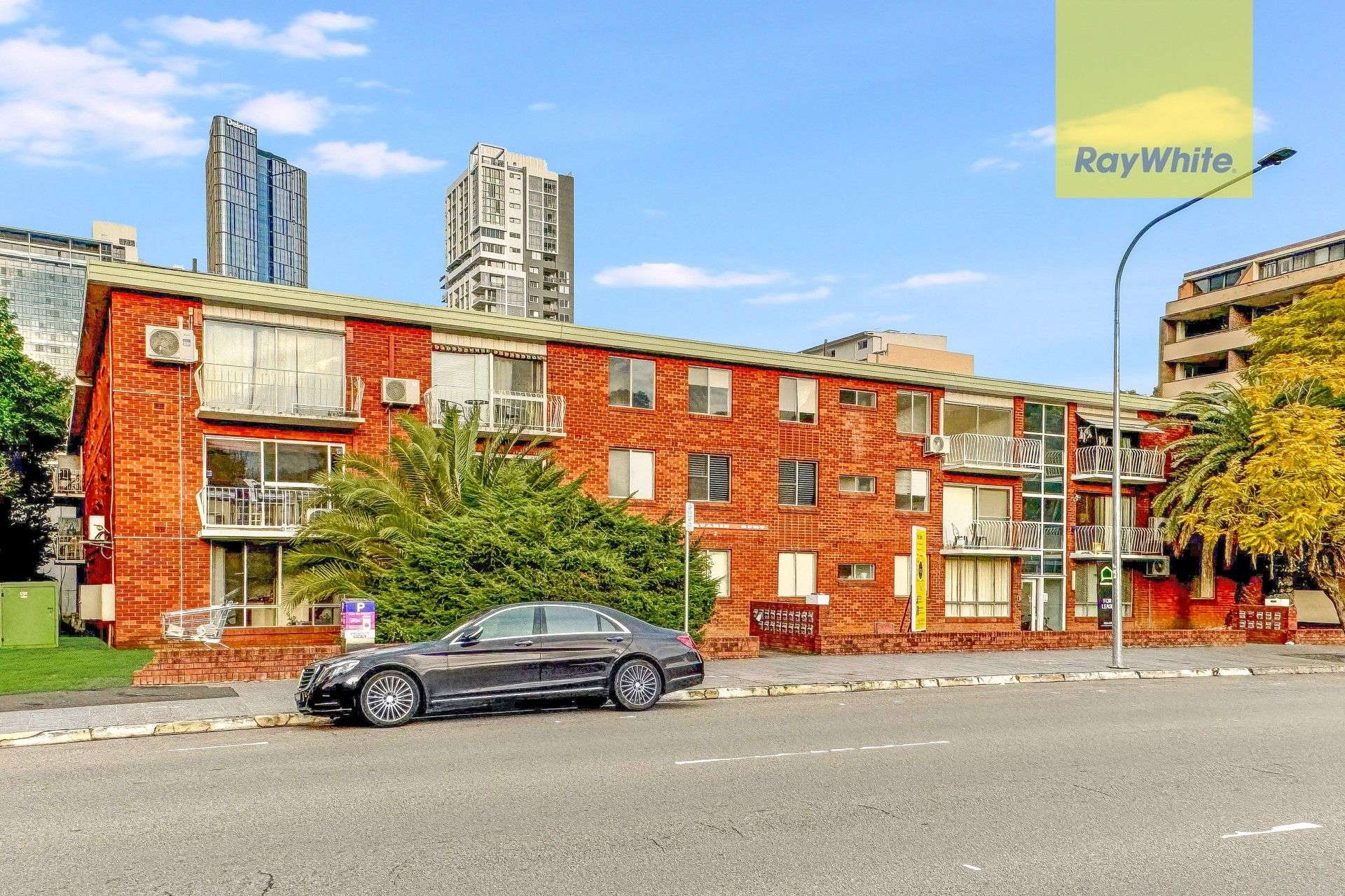 16/2-4 Pitt Street — photo from Ray White Parramatta