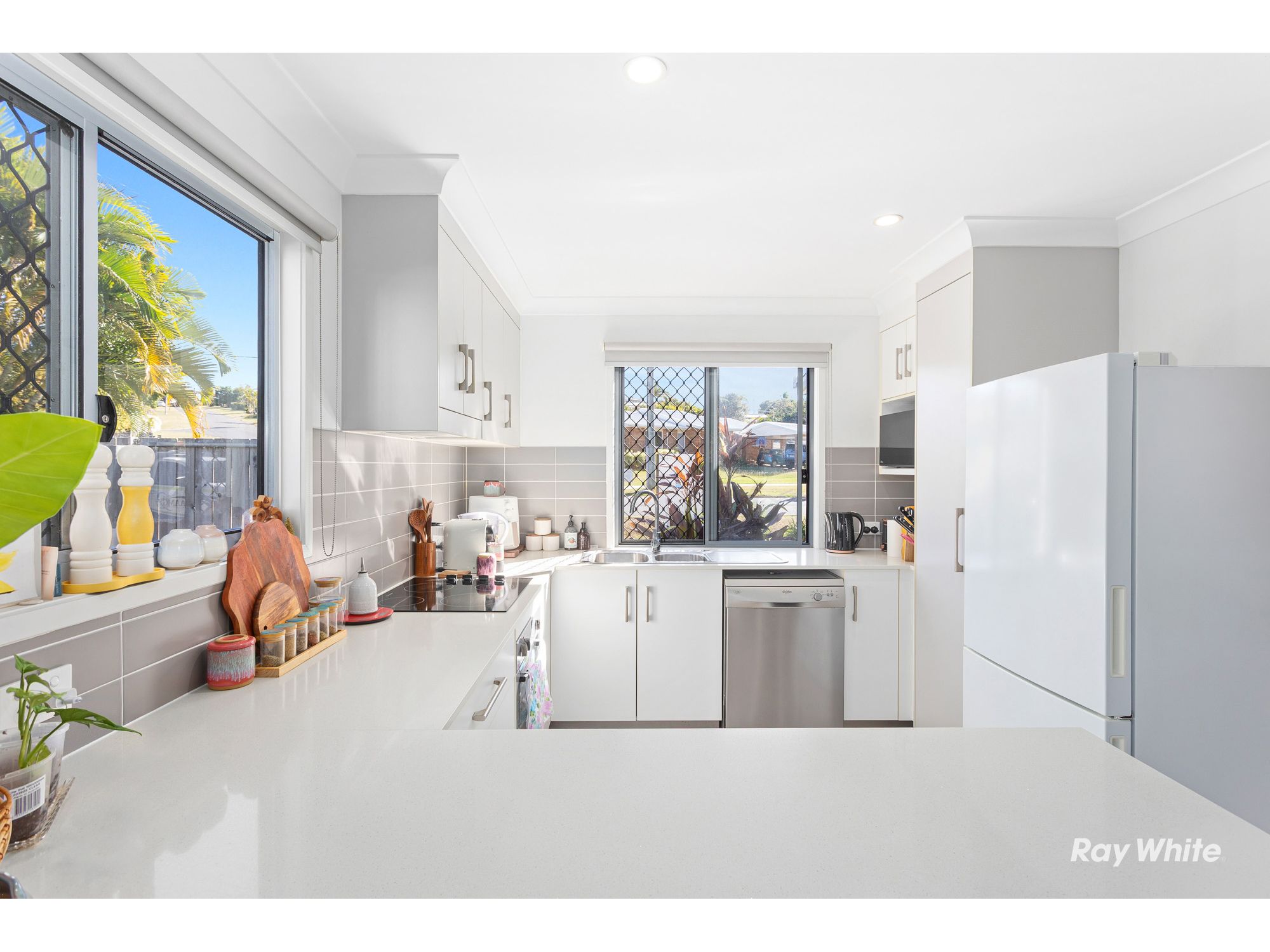 4/39 Cedar Avenue — photo 8 of 24
