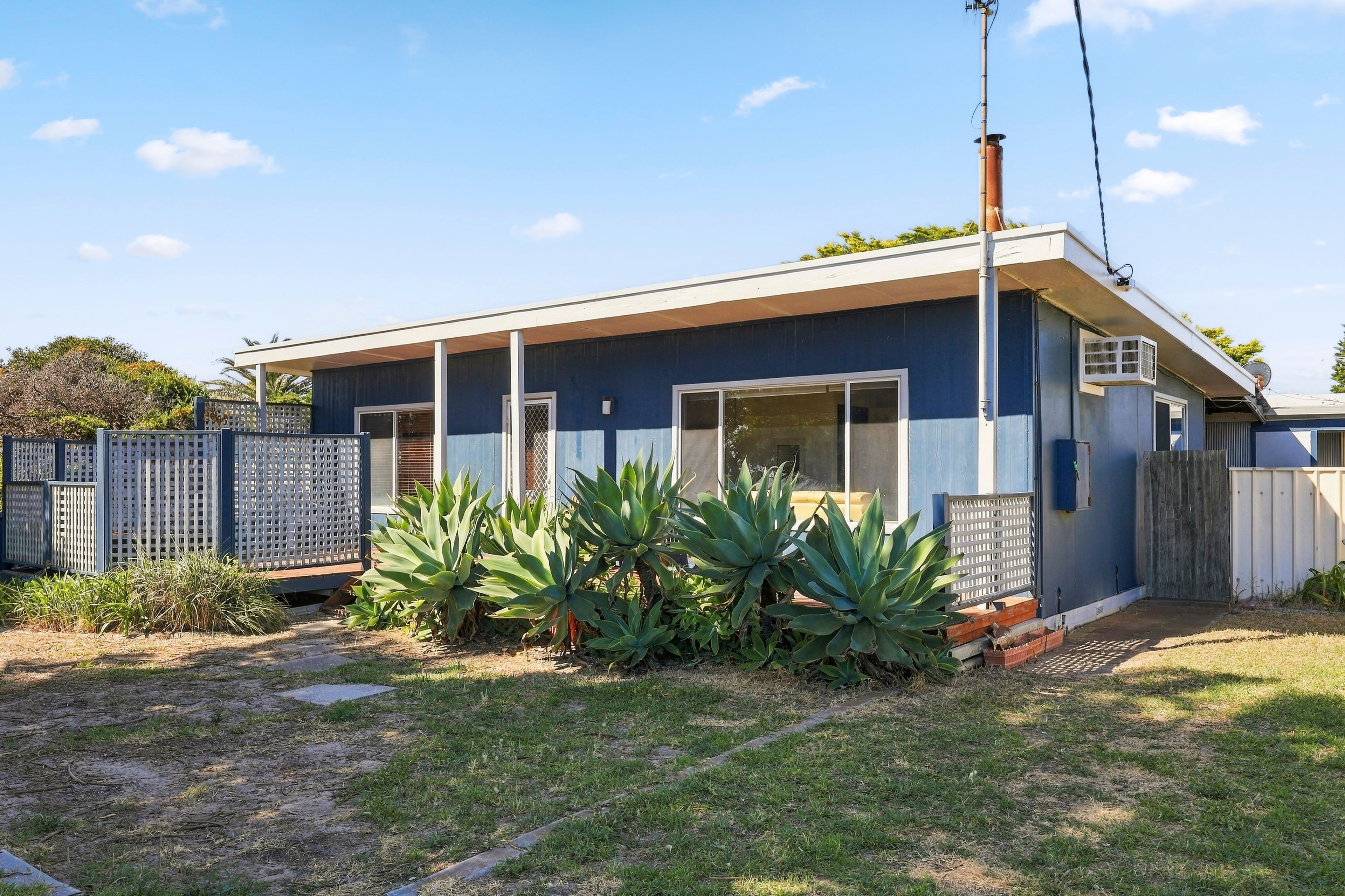 8 Dent Street — photo 17 of 24