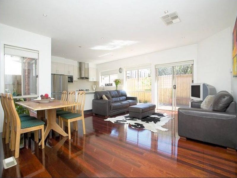 2/3 Birdwood Street, Bentleigh East, VIC 3165