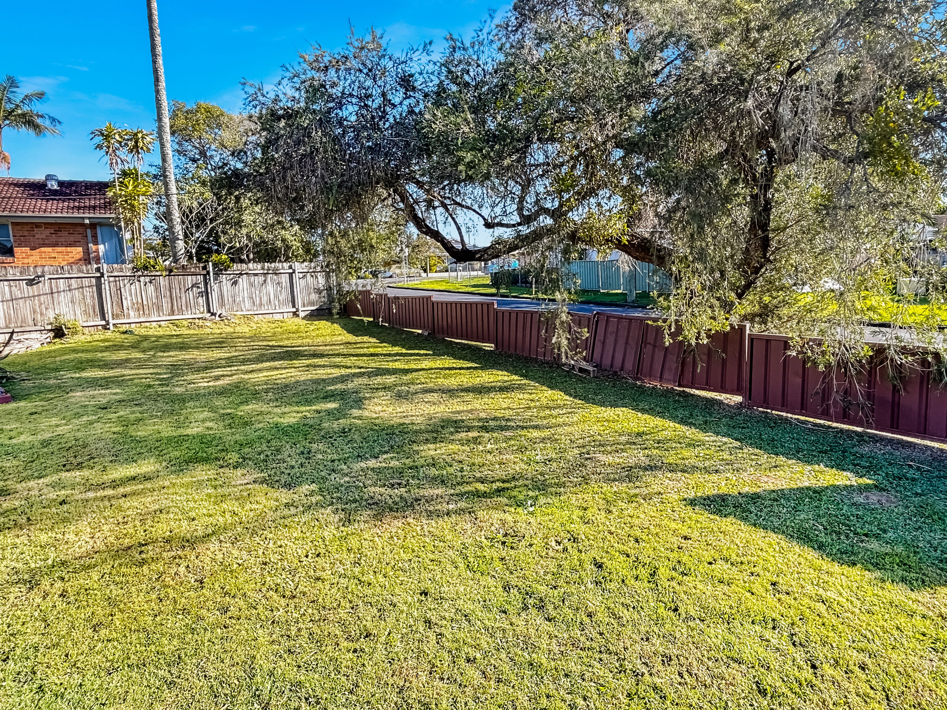 38 Churchill Crescent — photo 9 of 12