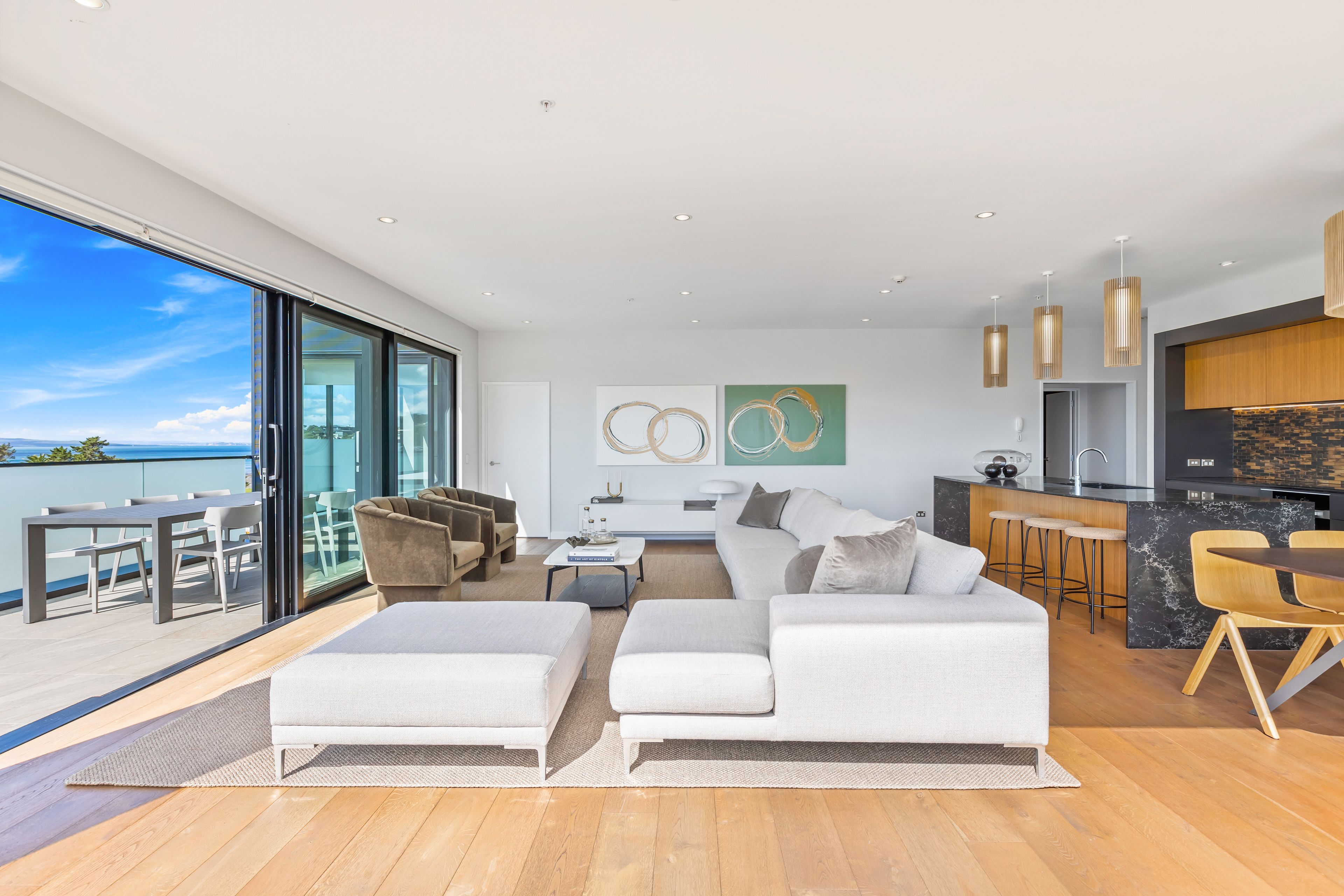 503/4 Bute Road, Browns Bay, North Shore City